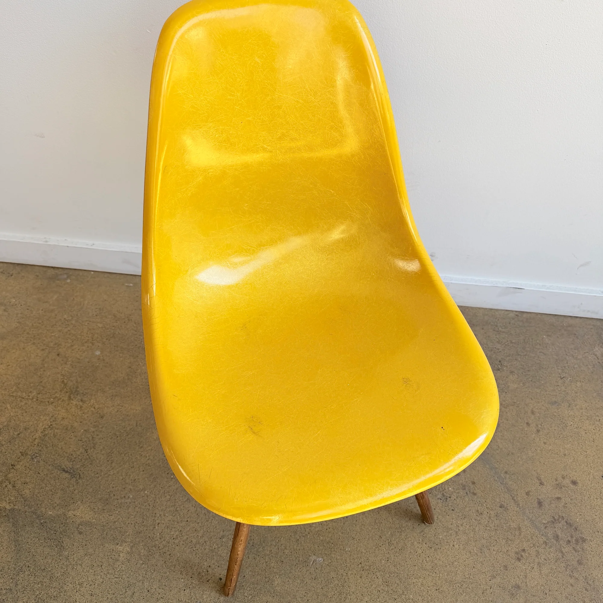 Herman Miller Eames Molded Fiberglass - Yellow - Image 5