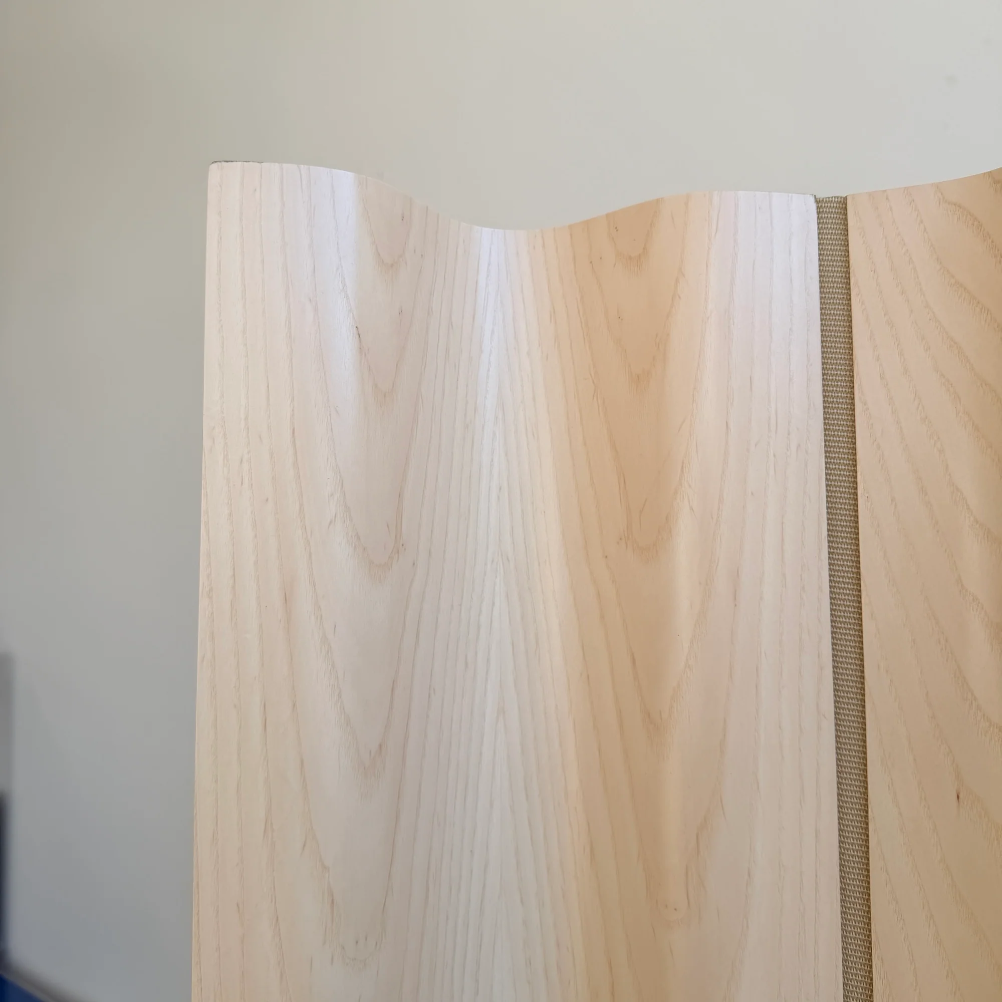 Herman Miller Eames Molded Plywood Folding Screen - Image 7