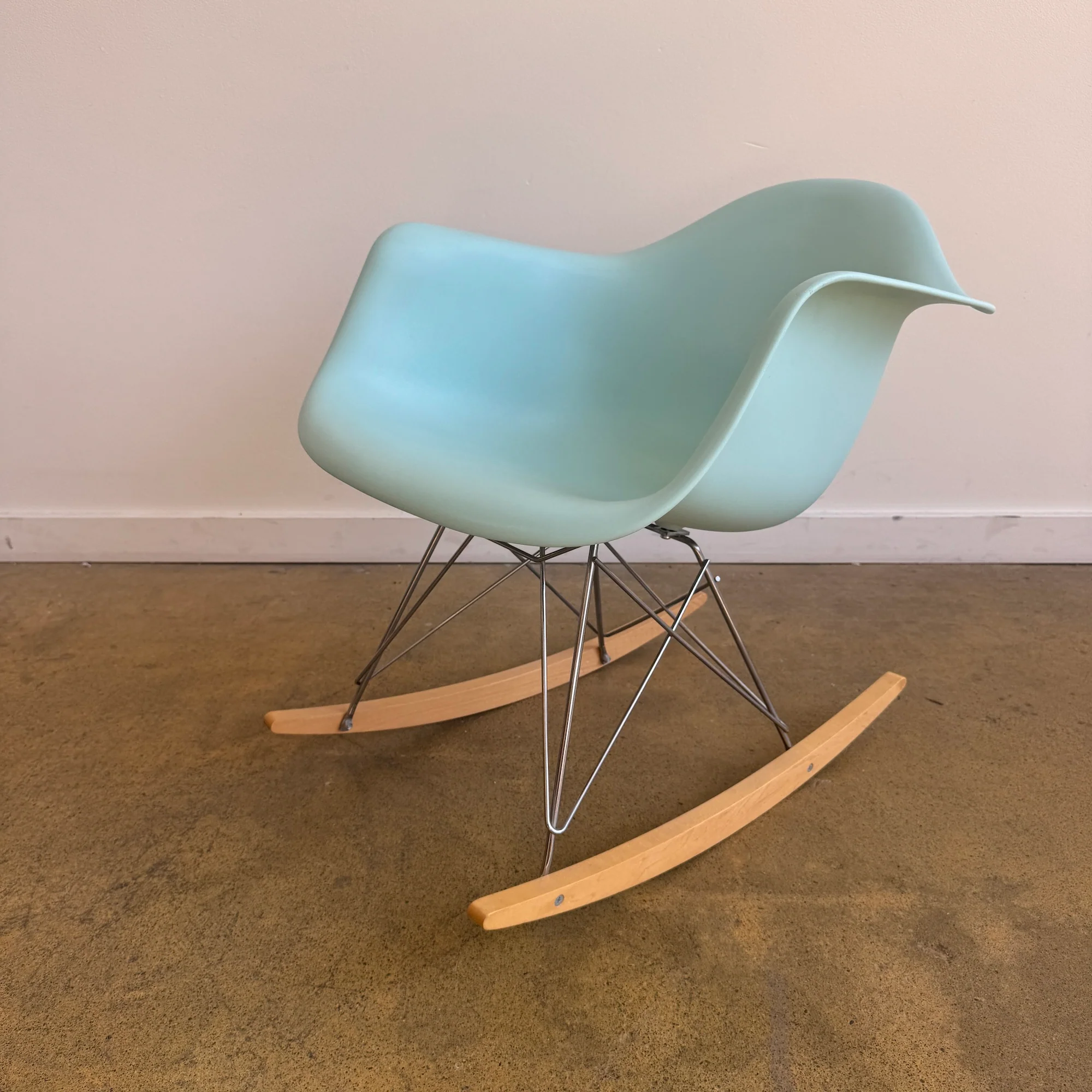 Herman Miller Eames Rocking chair - Image 3