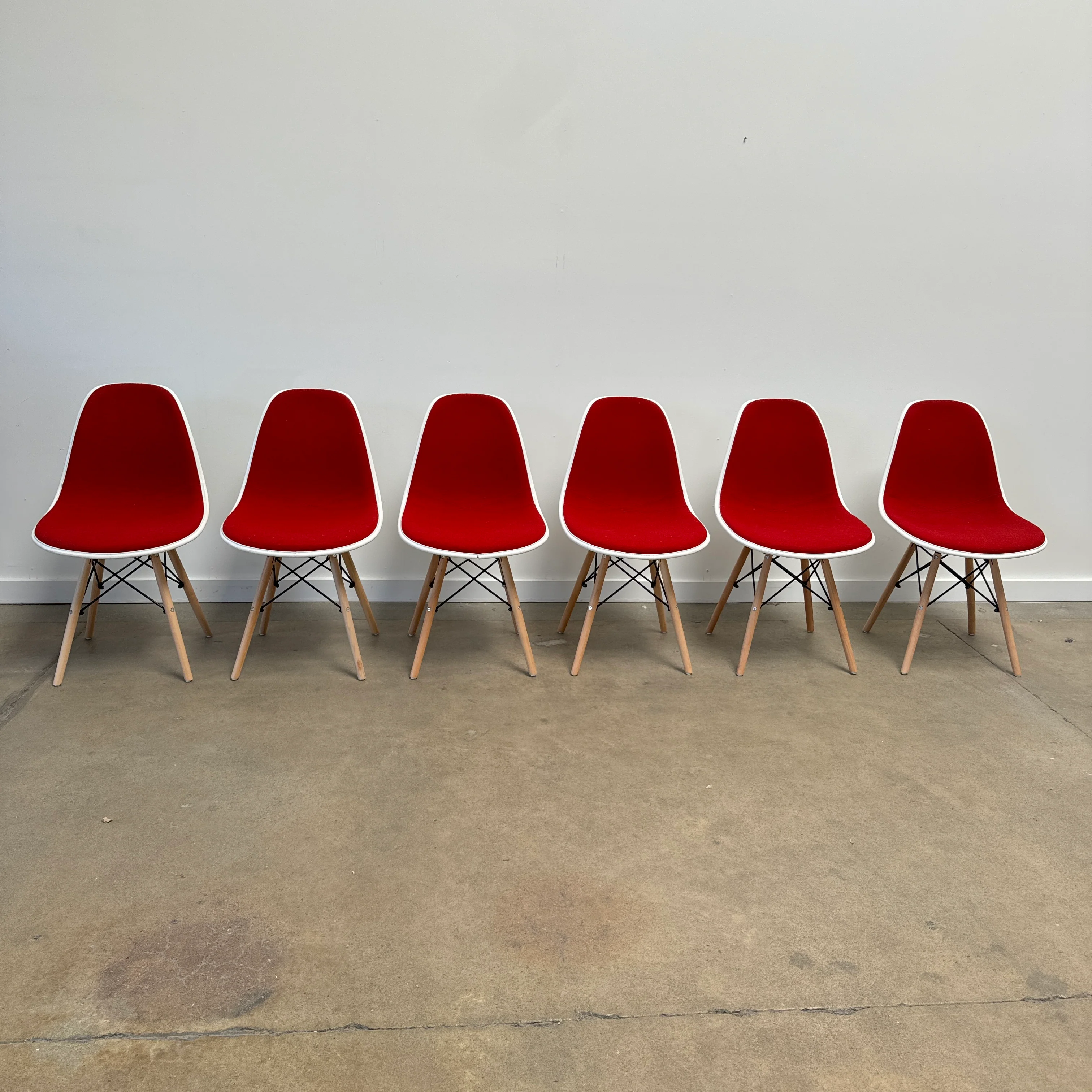 Herman Miller Eames Upholstered Set of 6 chairs