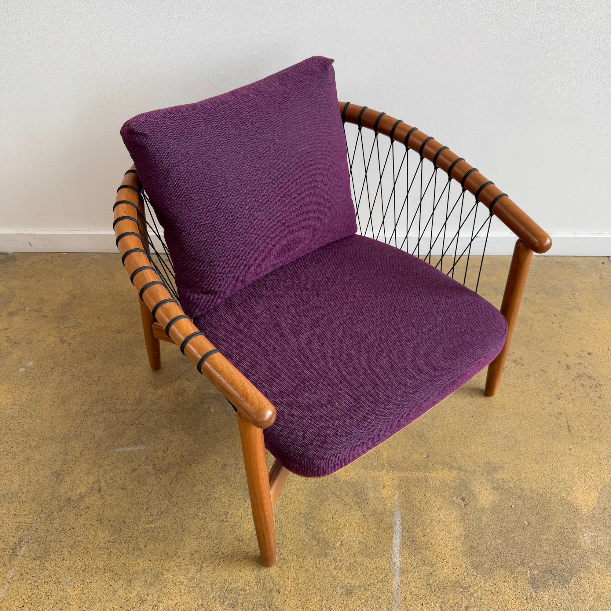 Herman Miller Geiger Crosshatch Chair - Image 4
