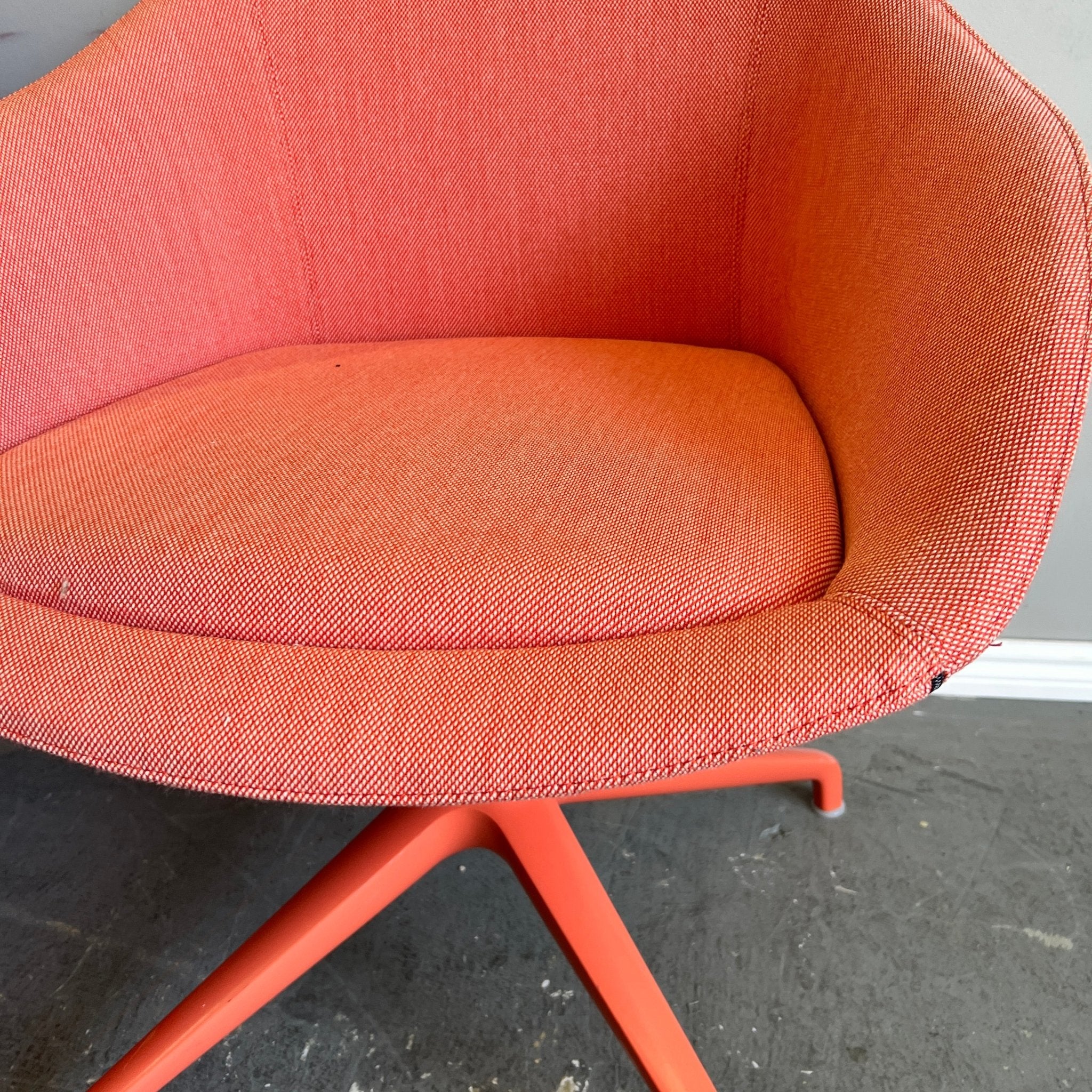 Herman Miller Naughtone Swivel Chair "SET OF 4" - Image 4
