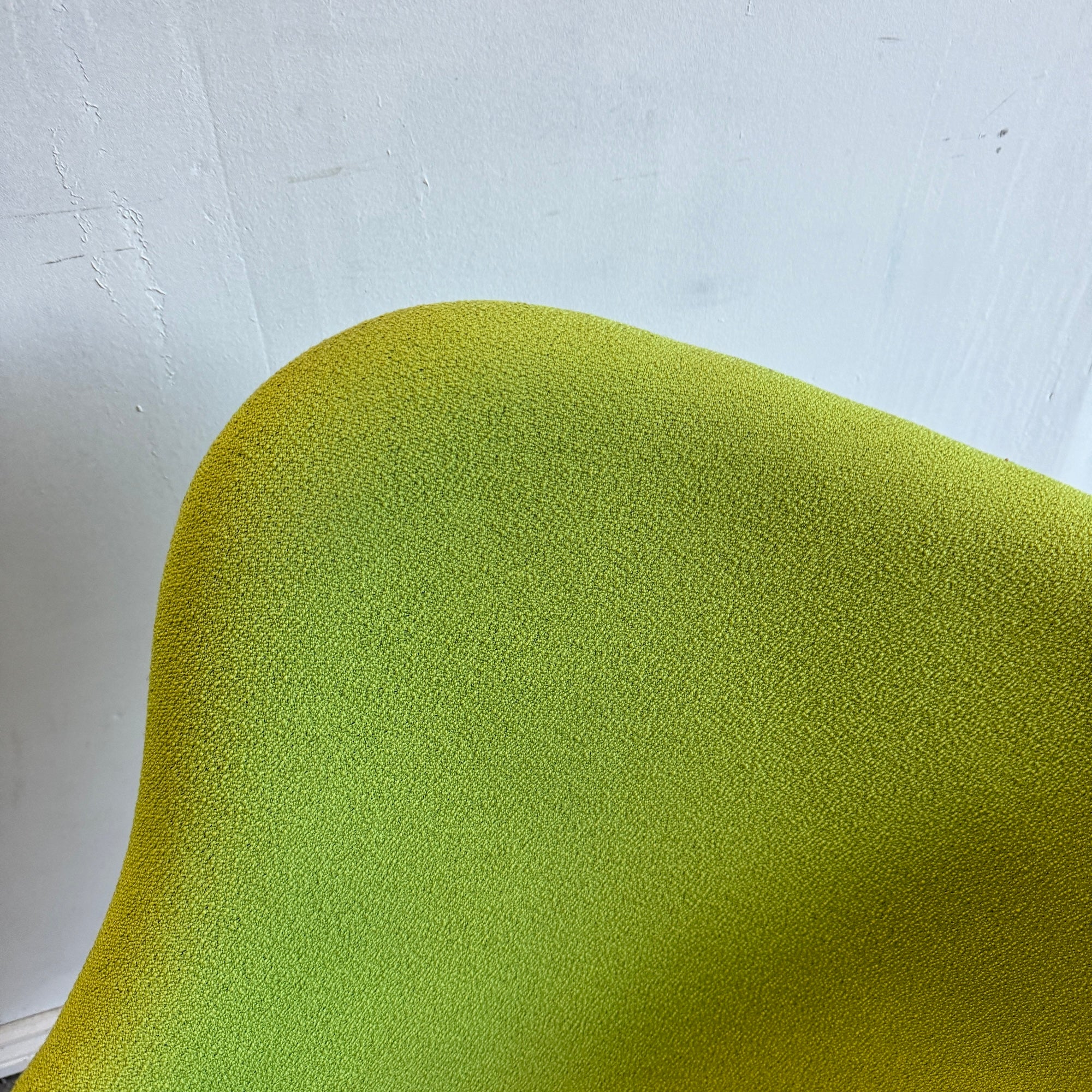 High Tower K2 Swivel Lounge Chair - Image 4