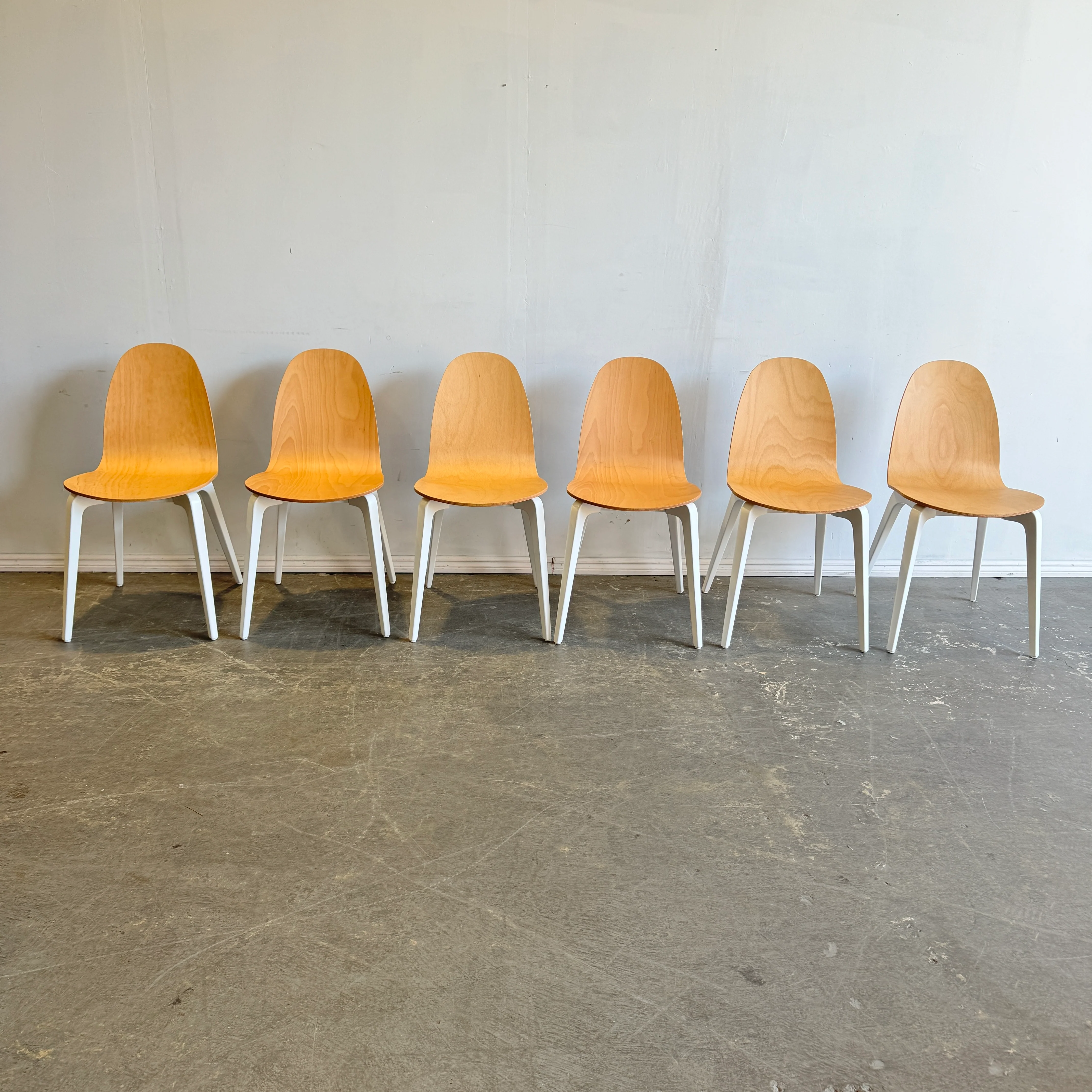 High Tower Set of 6 Nadia Dining chairs - Image 3