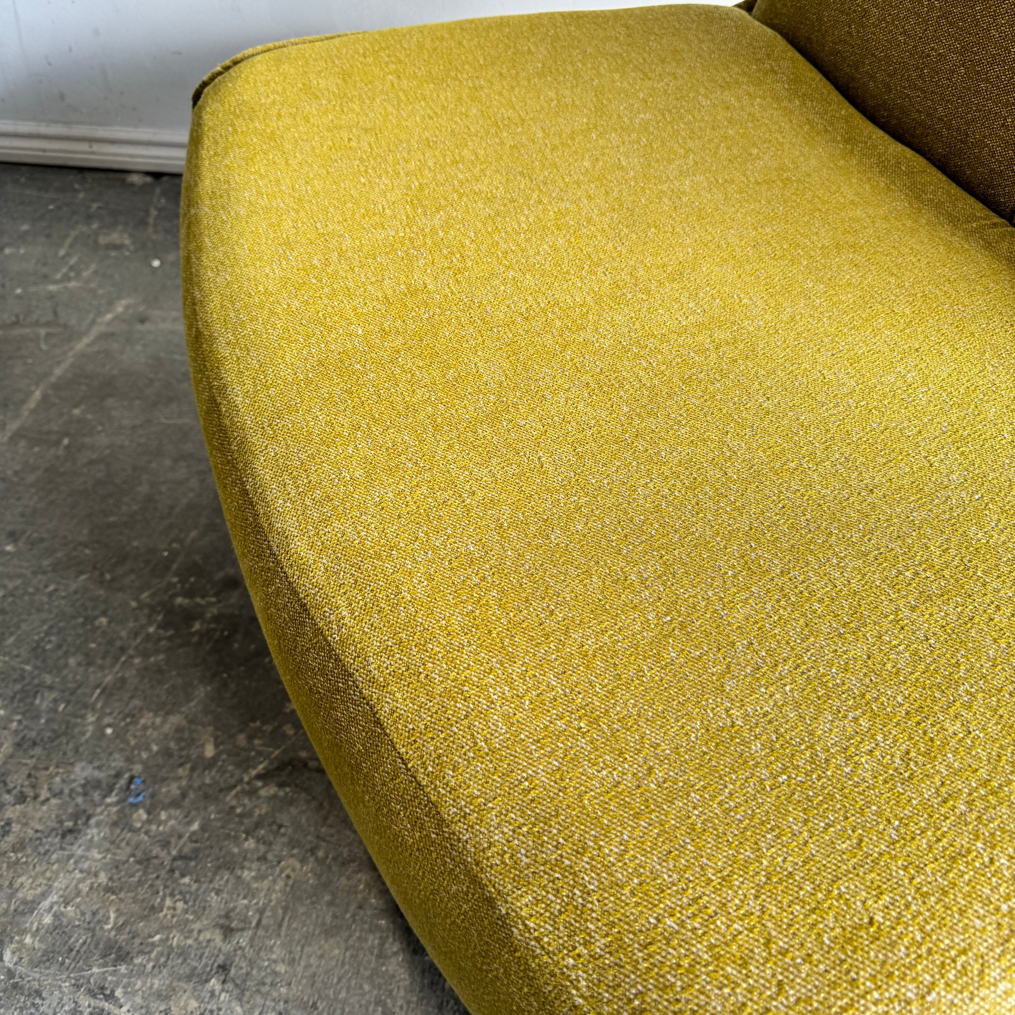 Hightower Breck Lounge Chair - Image 4