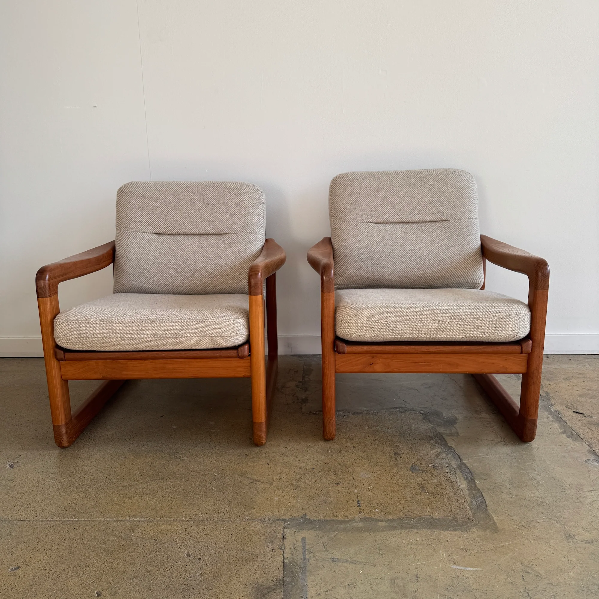 Danish Modern Lustrup Pair lounge chairs by Holstebro 1960s - Image 2