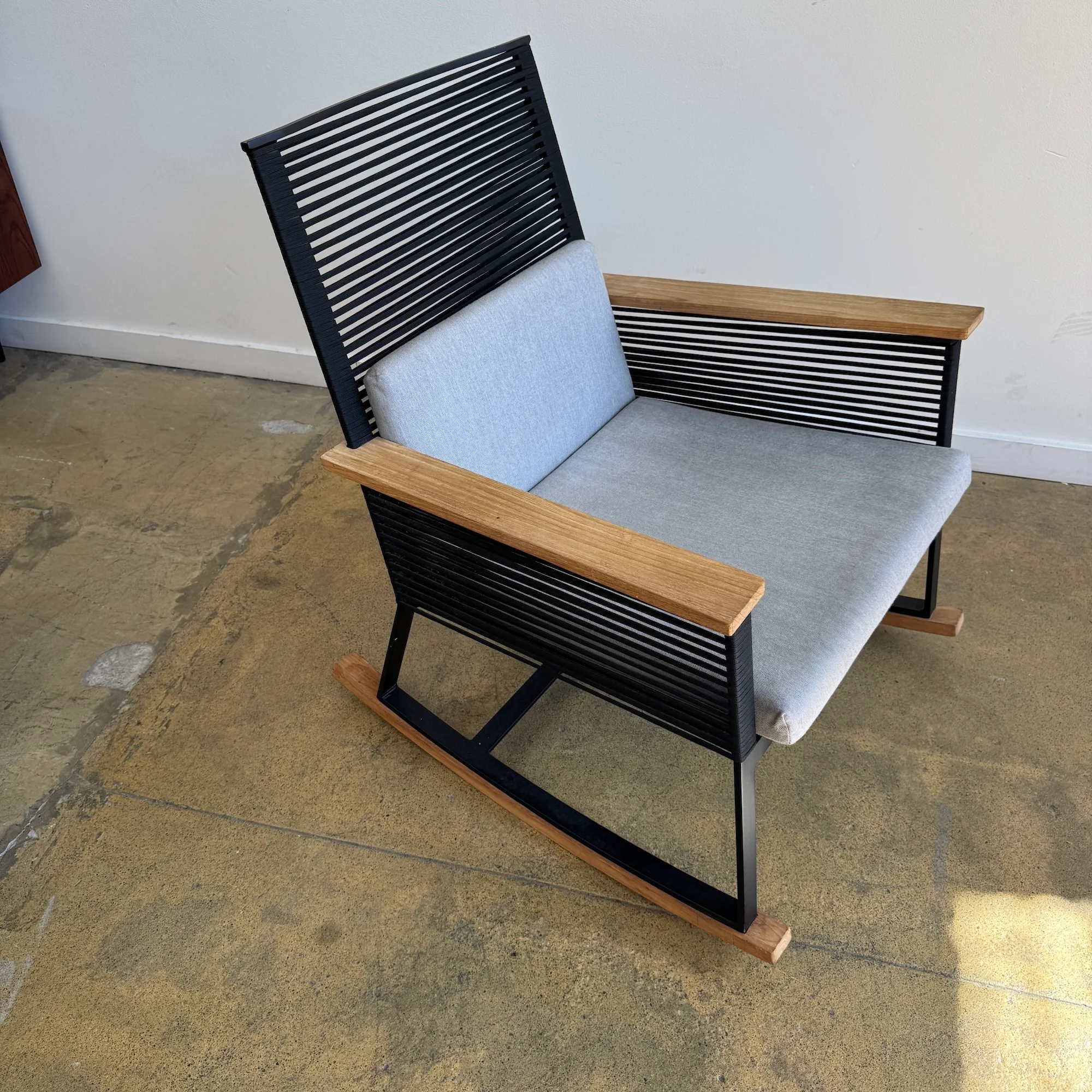 Kettal Landscape Outdoor Rocking chair - Image 3