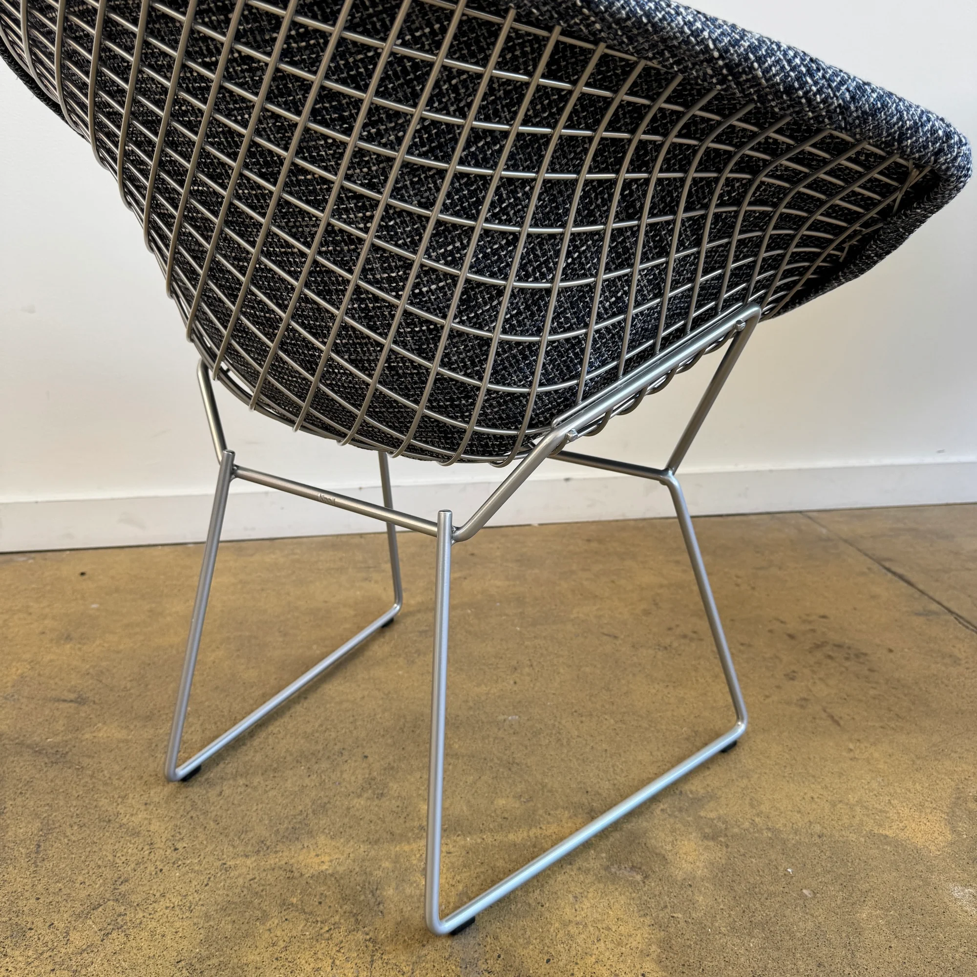 Knoll® Bertoia Diamond Lounge Chair- Full Cover (DesignTex Blue Tweed Fabric) - Image 10