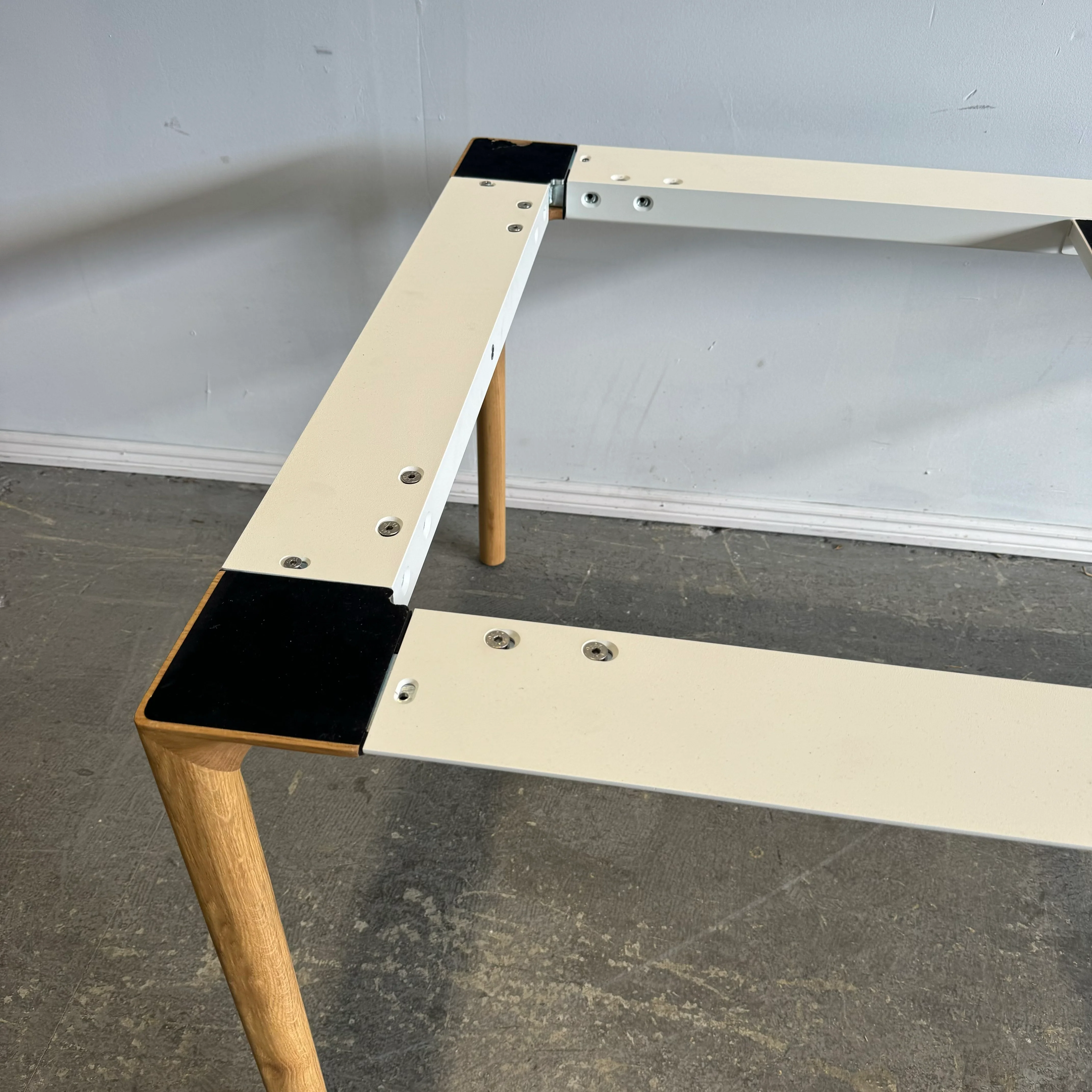 Kristalia Boiacca Wood Table with metal base - Image 6