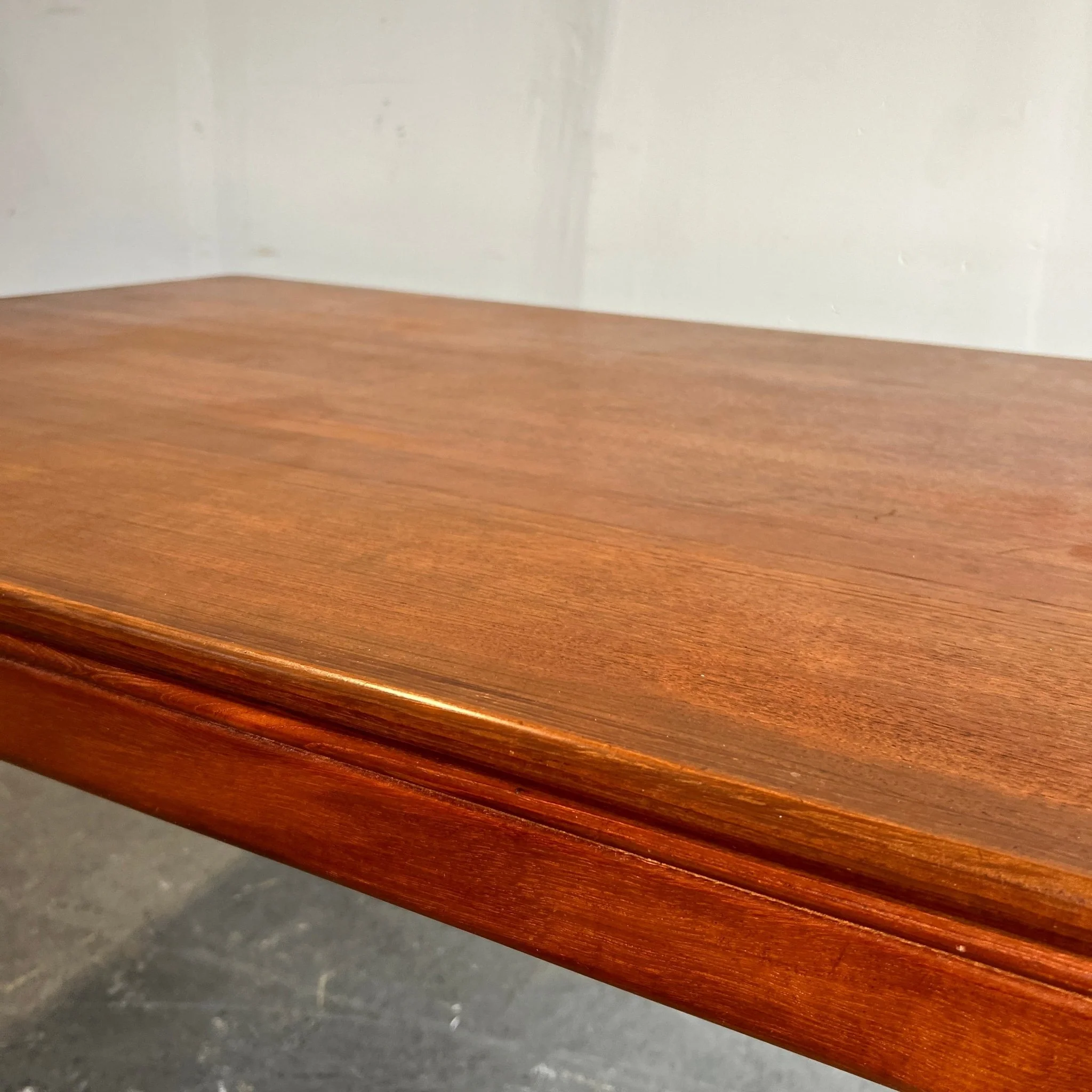 MCM Danish Teak expandable Dining Table and six chairs by Johannes Andersen, 1960s - Image 8