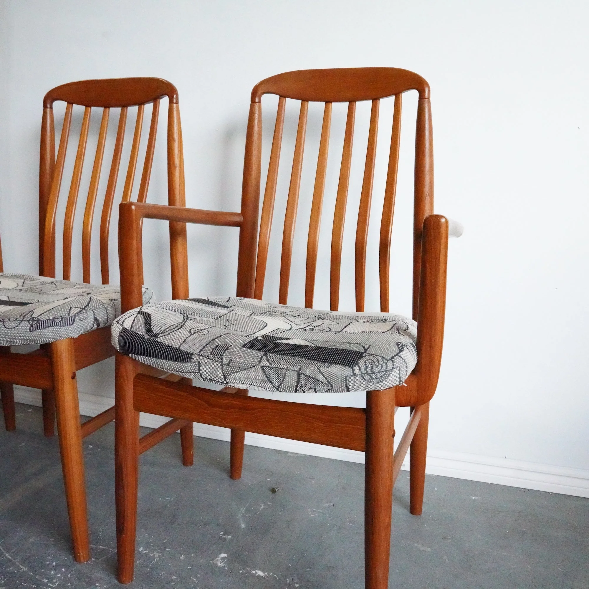 Mid Century Modern (Set of 6) teak dining chairs by Benny Linden - Image 3