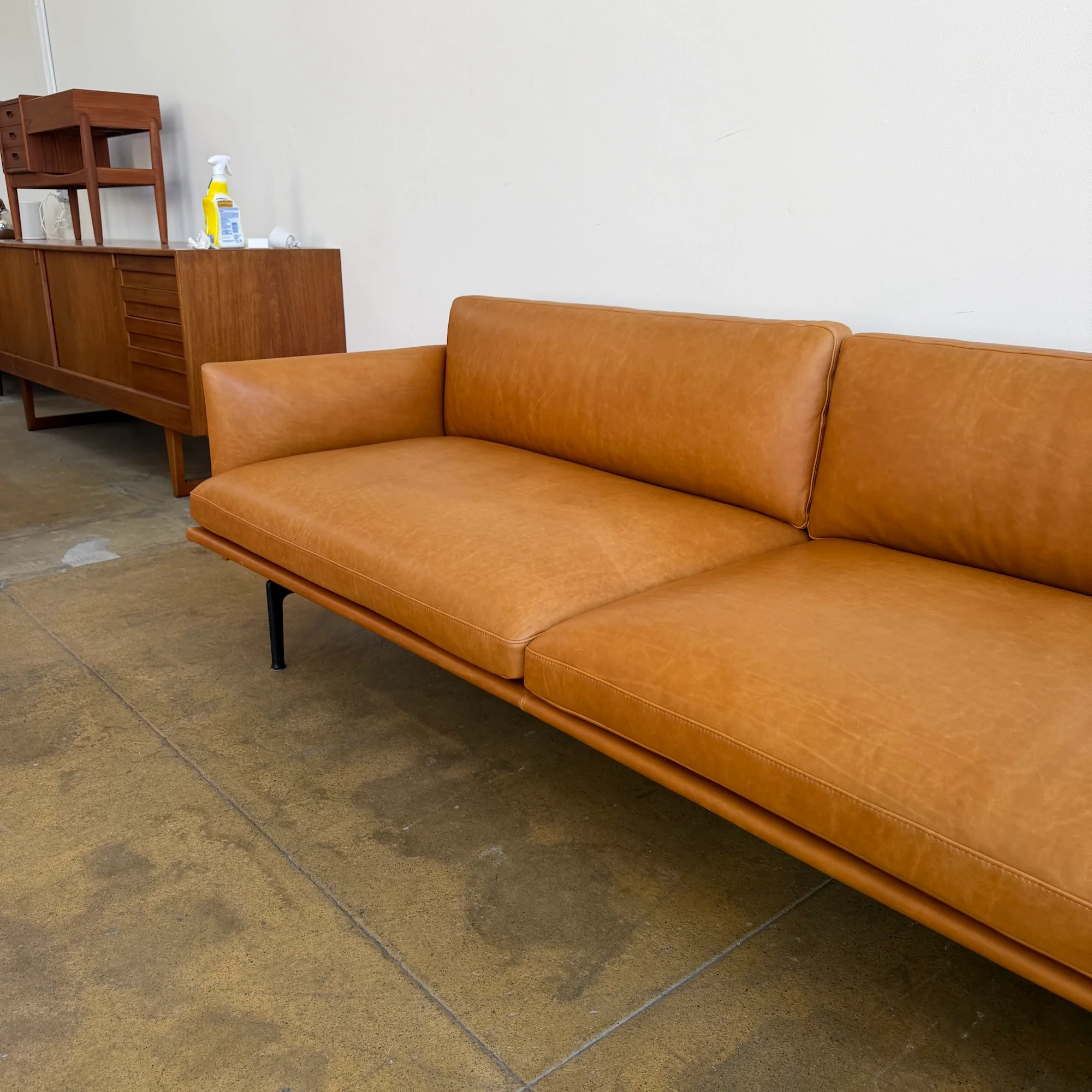 Muuto Outline Leather Three Seater Sofa by Anderssen & Voll - Image 7