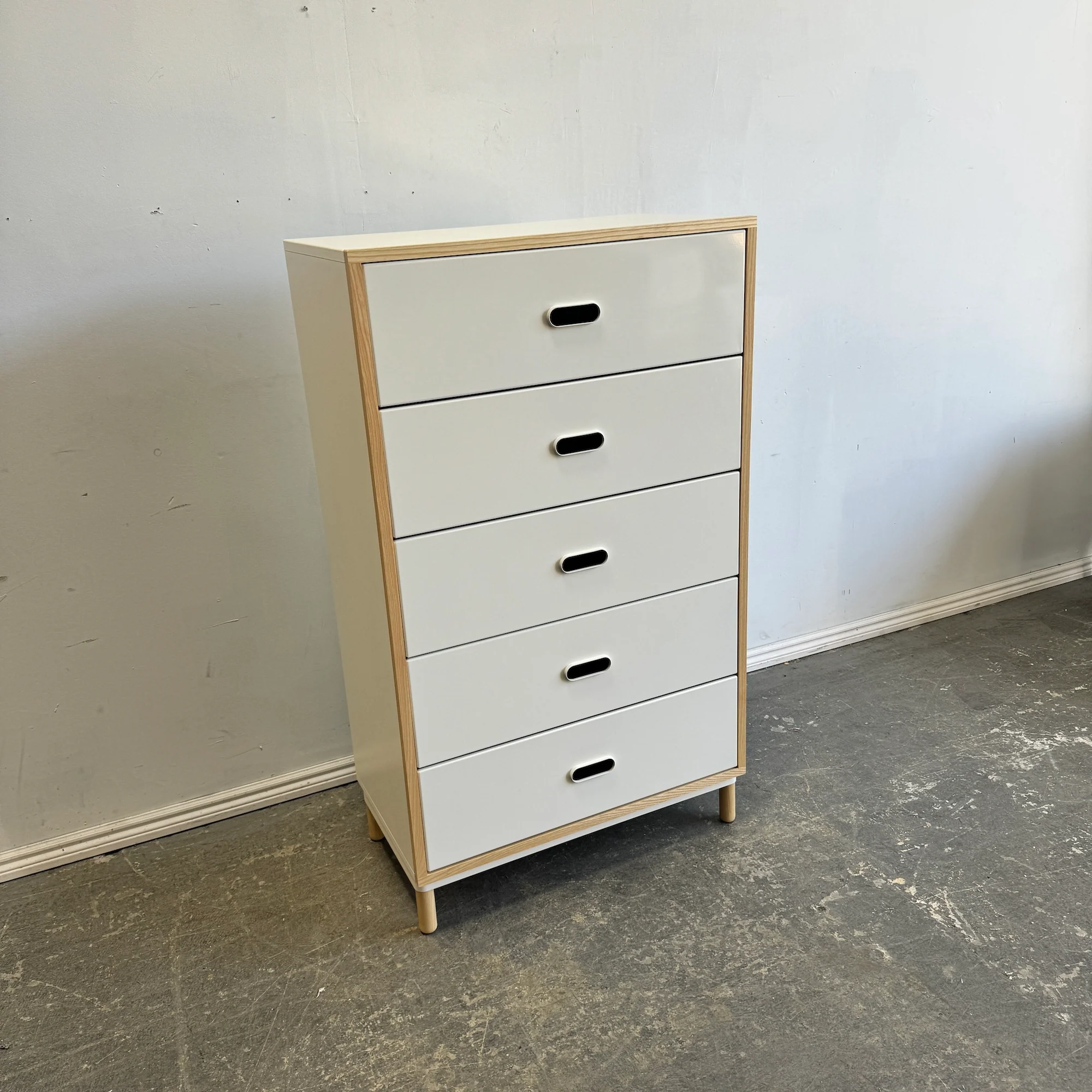 Normann Copenhagen Kabino dresser with 5 drawers, white - Image 3