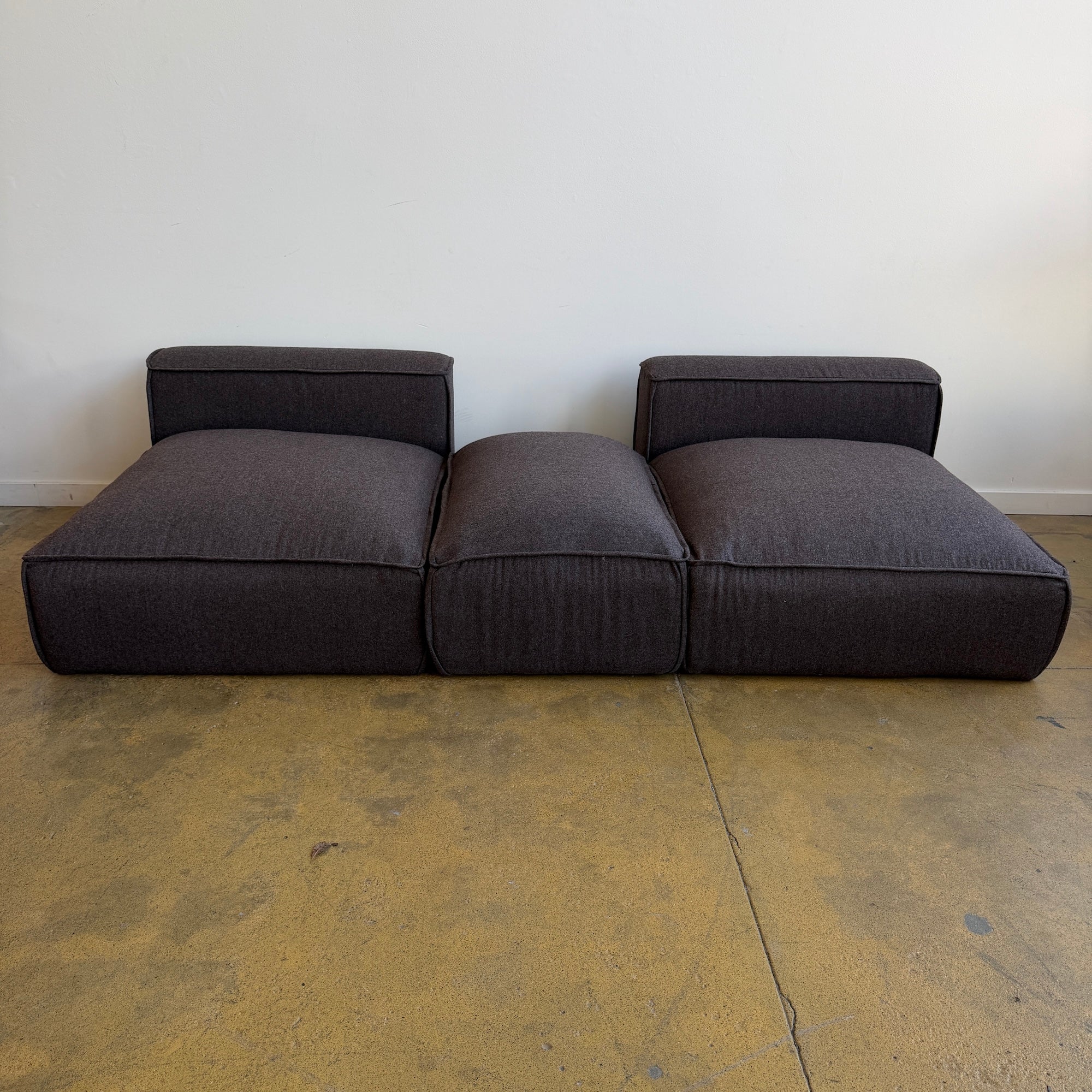OFS 3 Piece Hinchada Modular Seating - Image 3