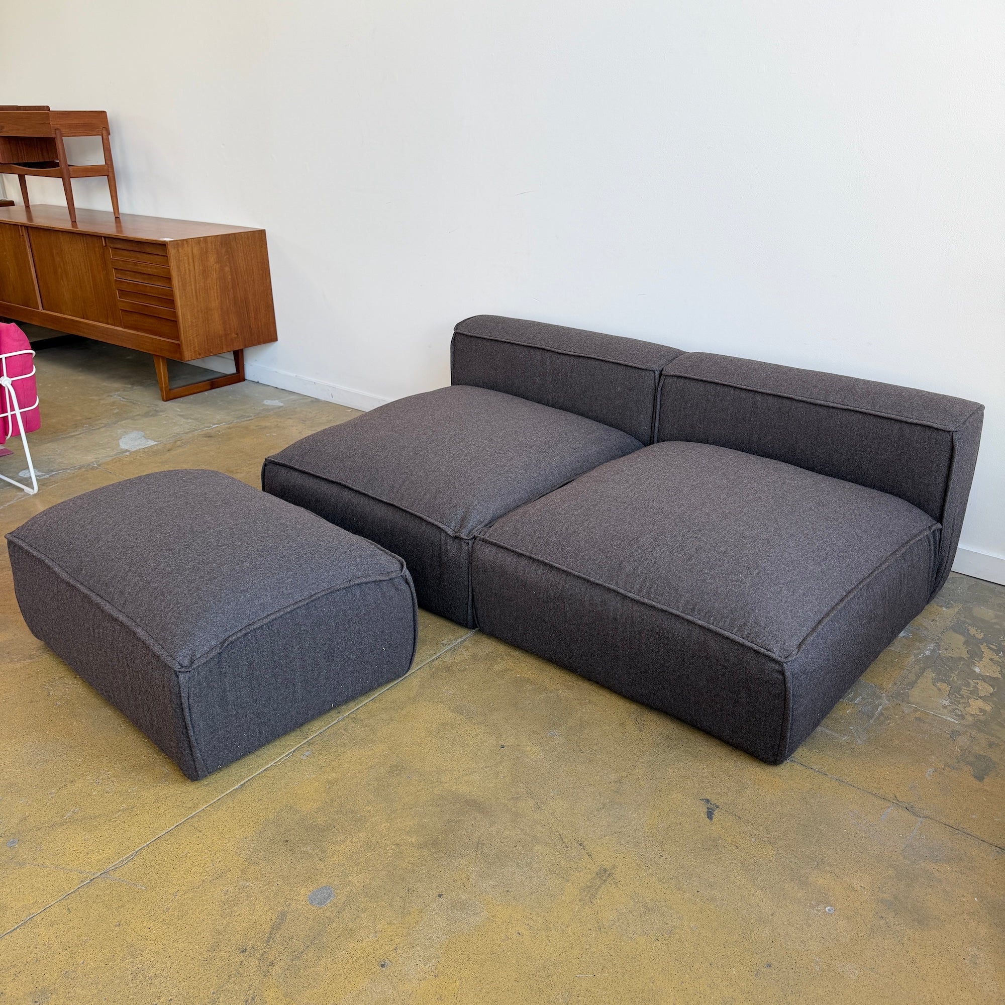 OFS 3 Piece Hinchada Modular Seating - Image 6
