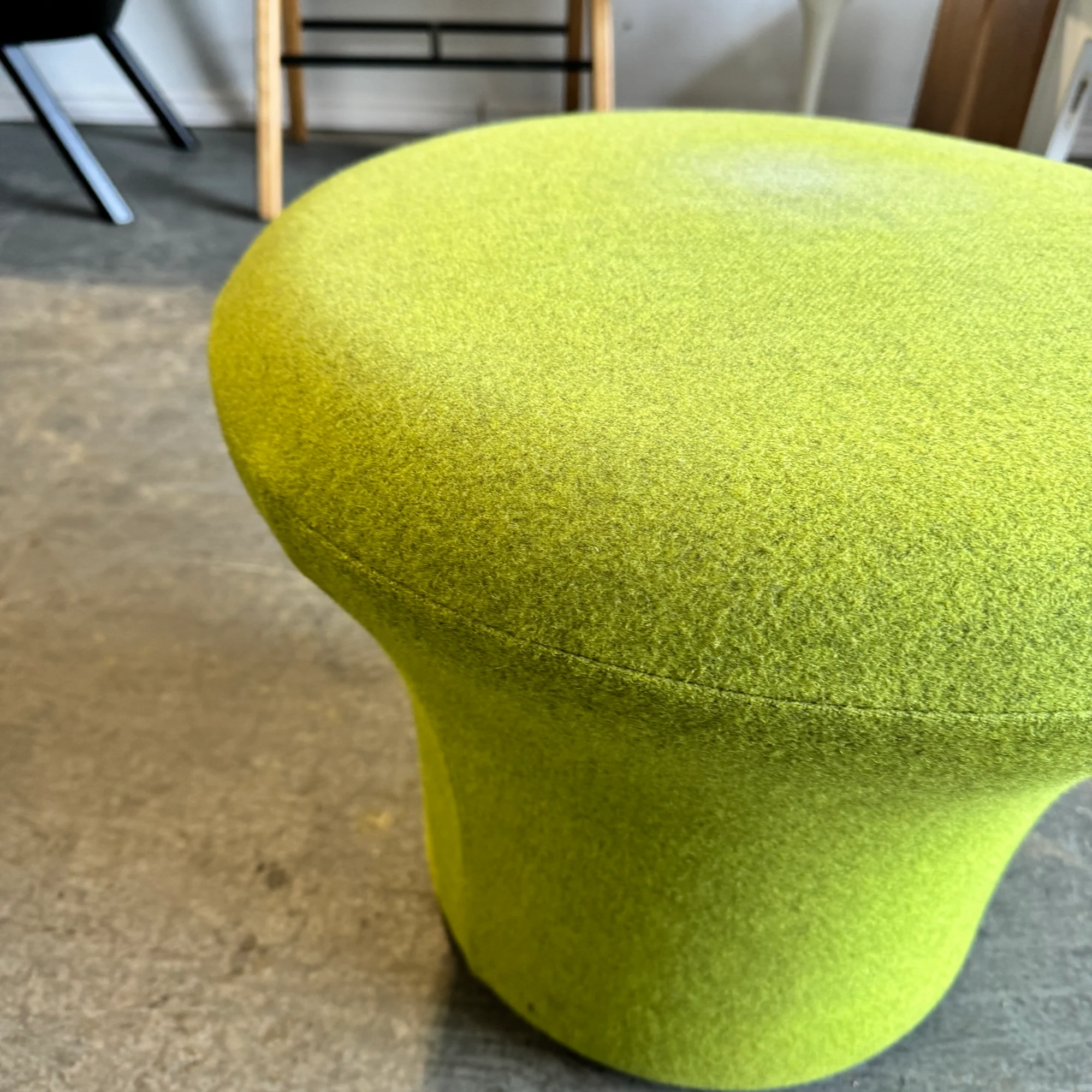 Pierre Paulin mushroom pouffe - Image 3