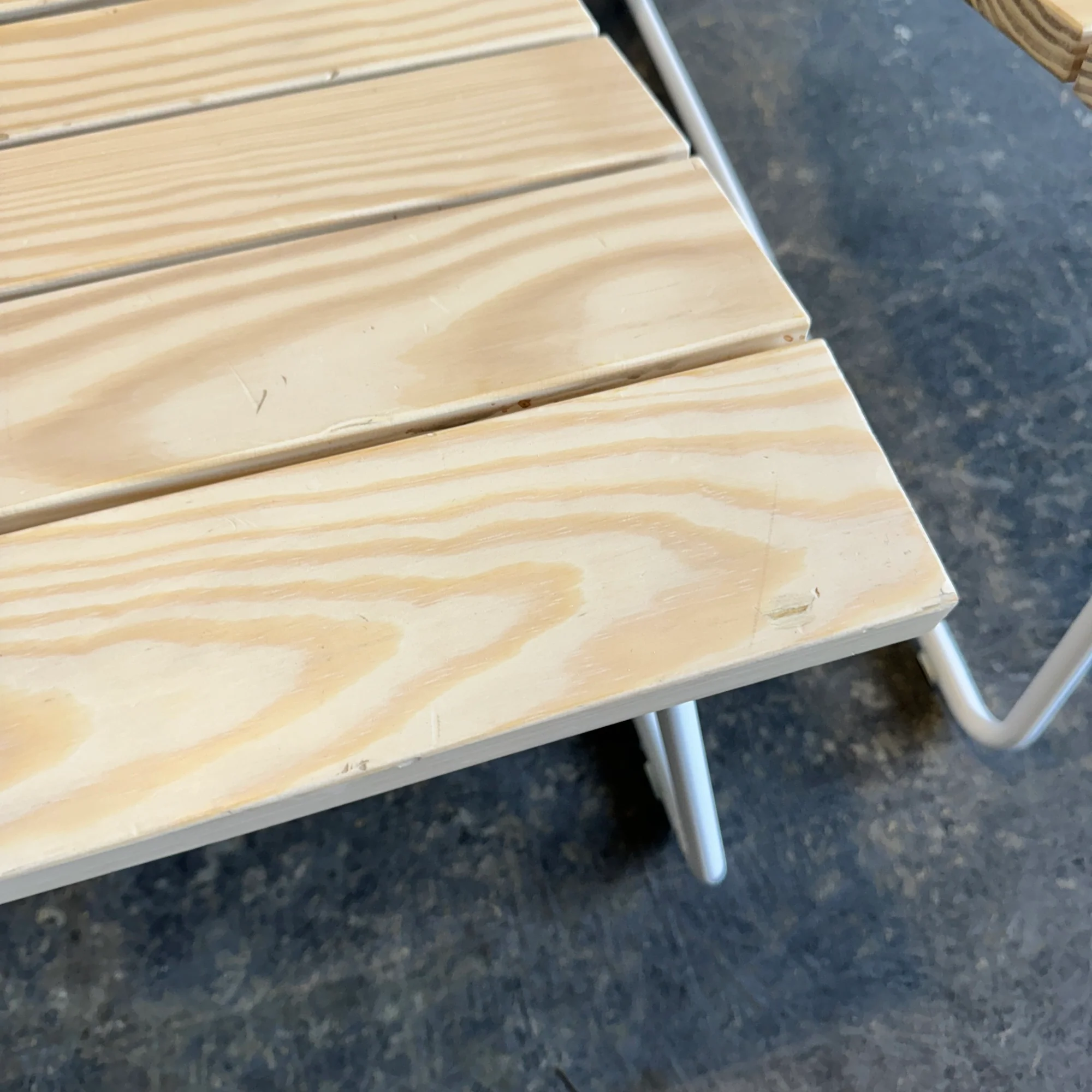Plank by Eric Pfeiffer and Council Set of 2 Indoor/outdoor lounger - Image 4