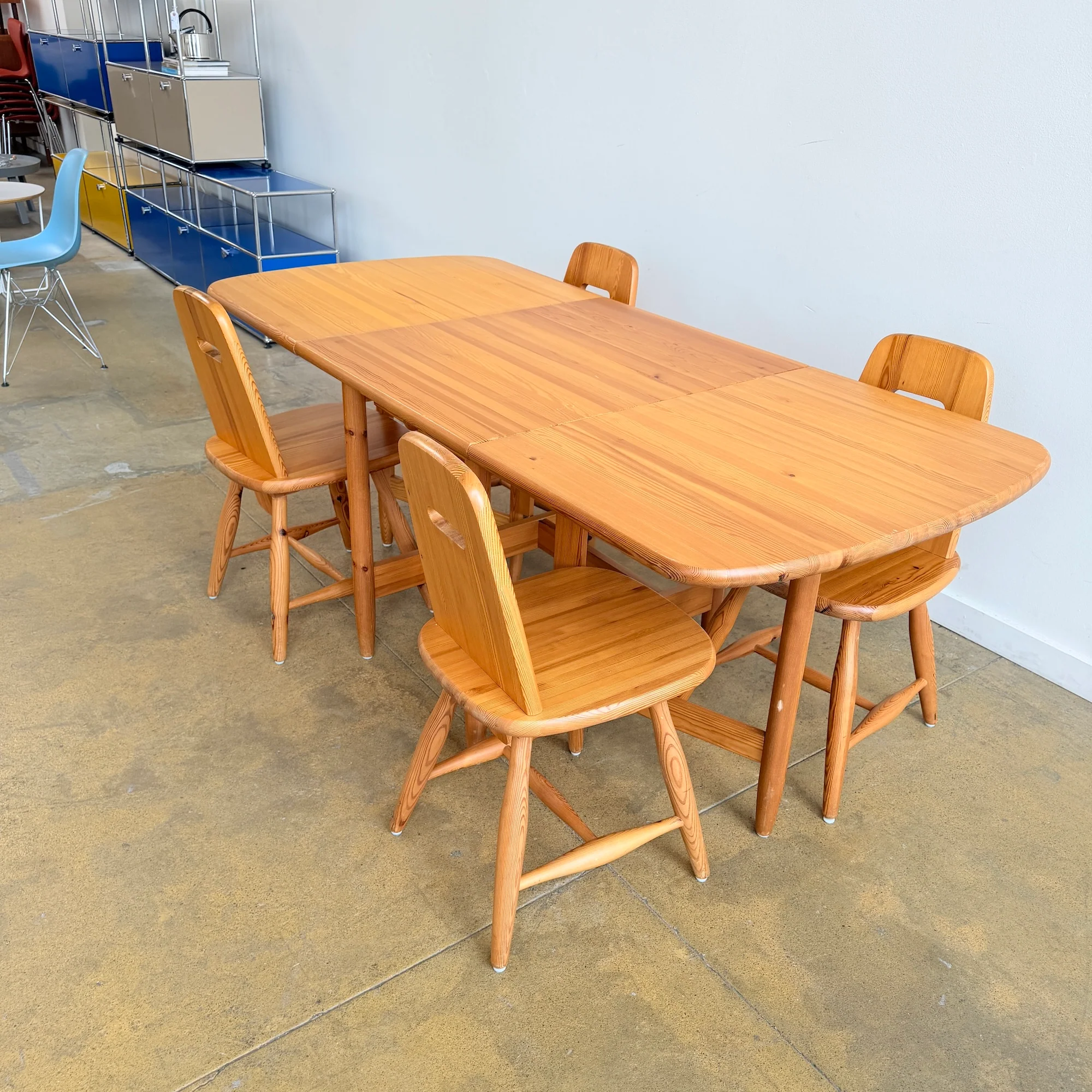 Rare! Eero Aarnio “Pirtti” Foldable Solid Pinewood Dining Set for Laukaan Puu - Image 3