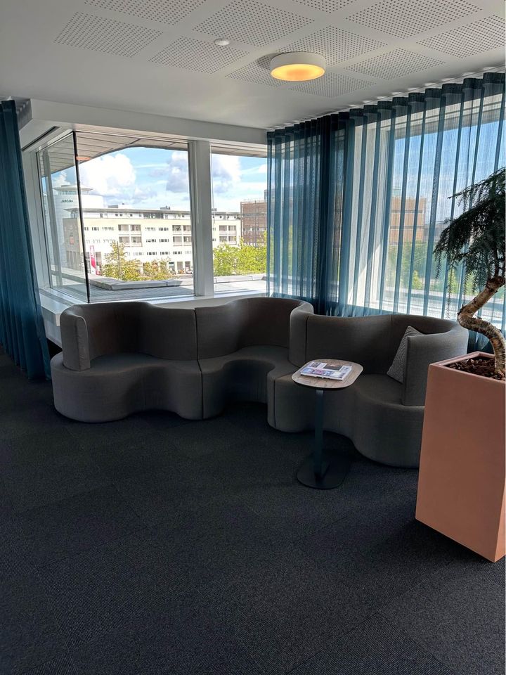 Rare! Vitra Verner Panton cloverleaf 4 unit sofa - Image 3