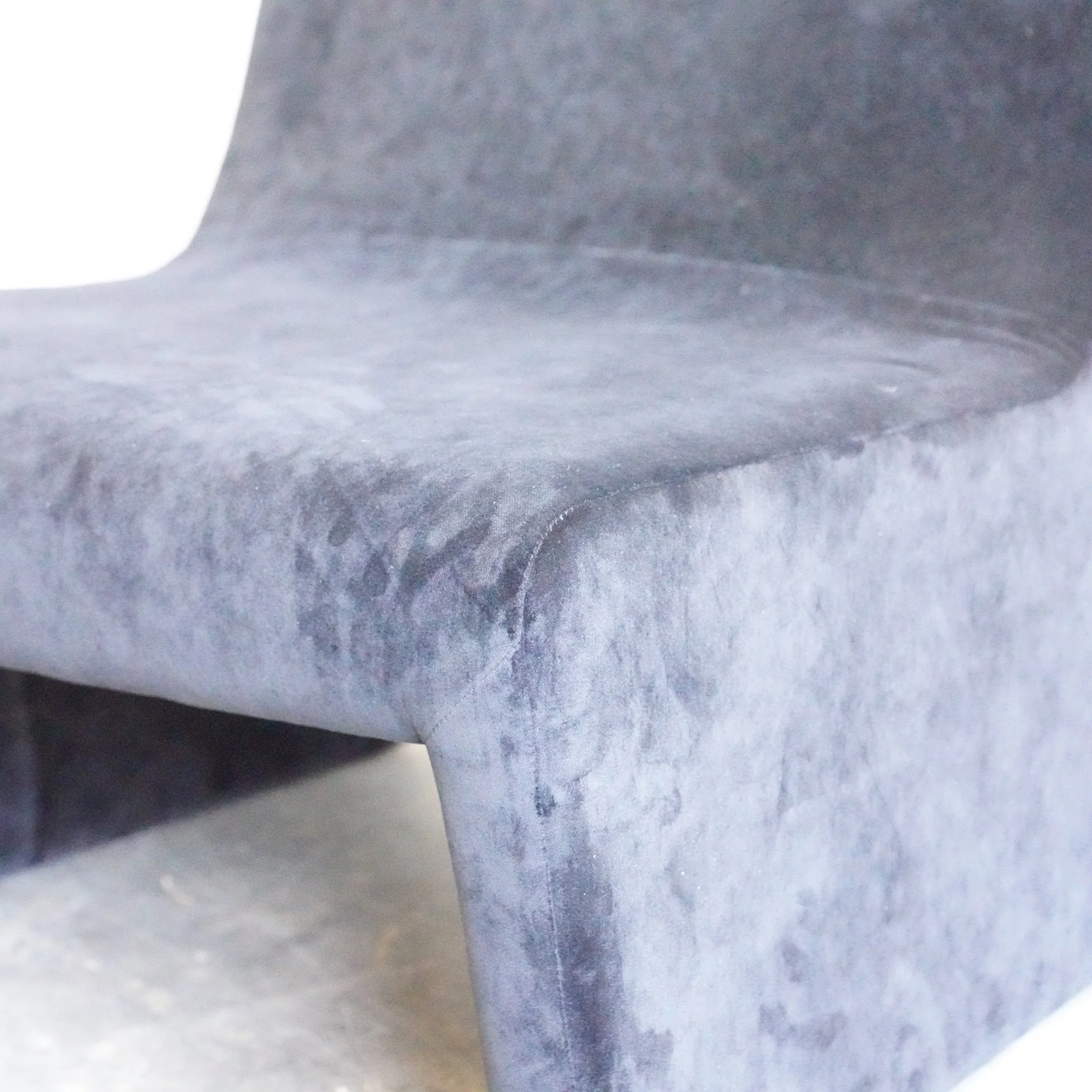 Reeno occasional velvet lounge chair by grazia&co - Image 3