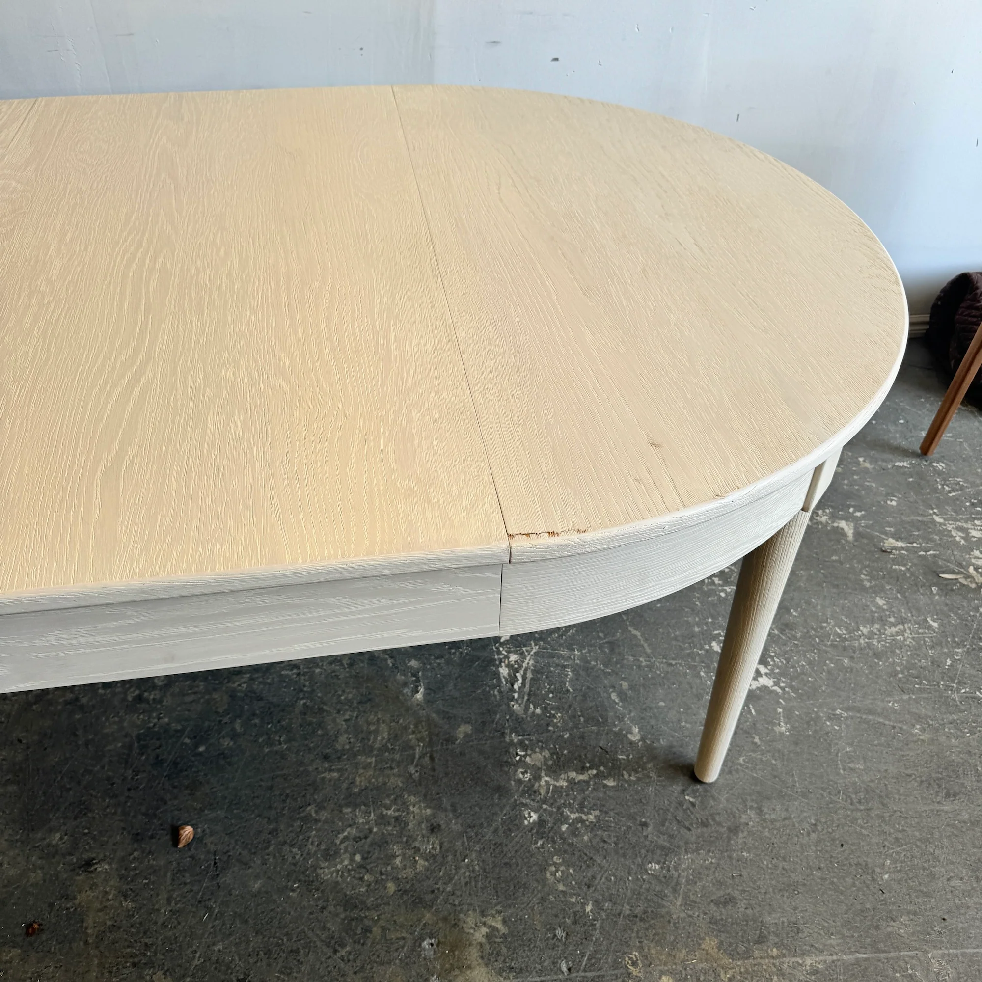Serena and Lily Beach House Expandable Dining Table - Image 4