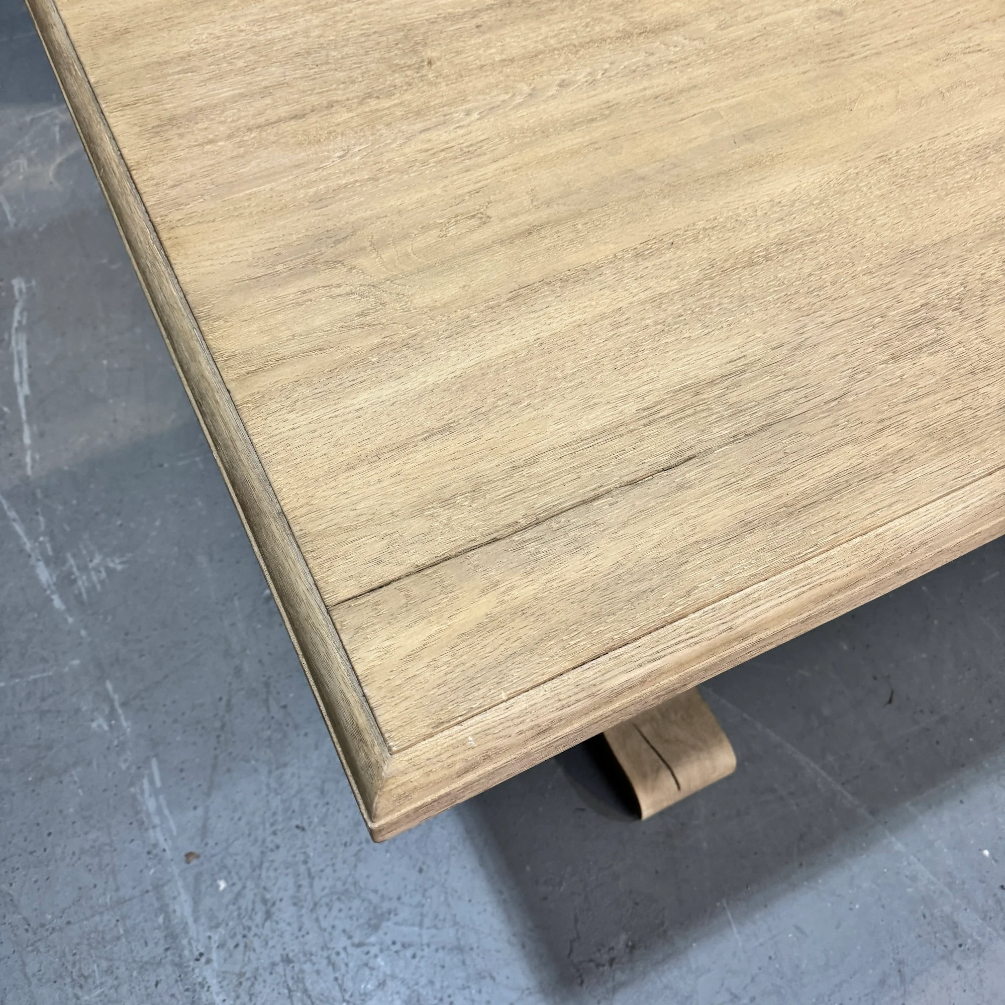 Serena and Lily Lake House Expandable Dining Table - Image 9