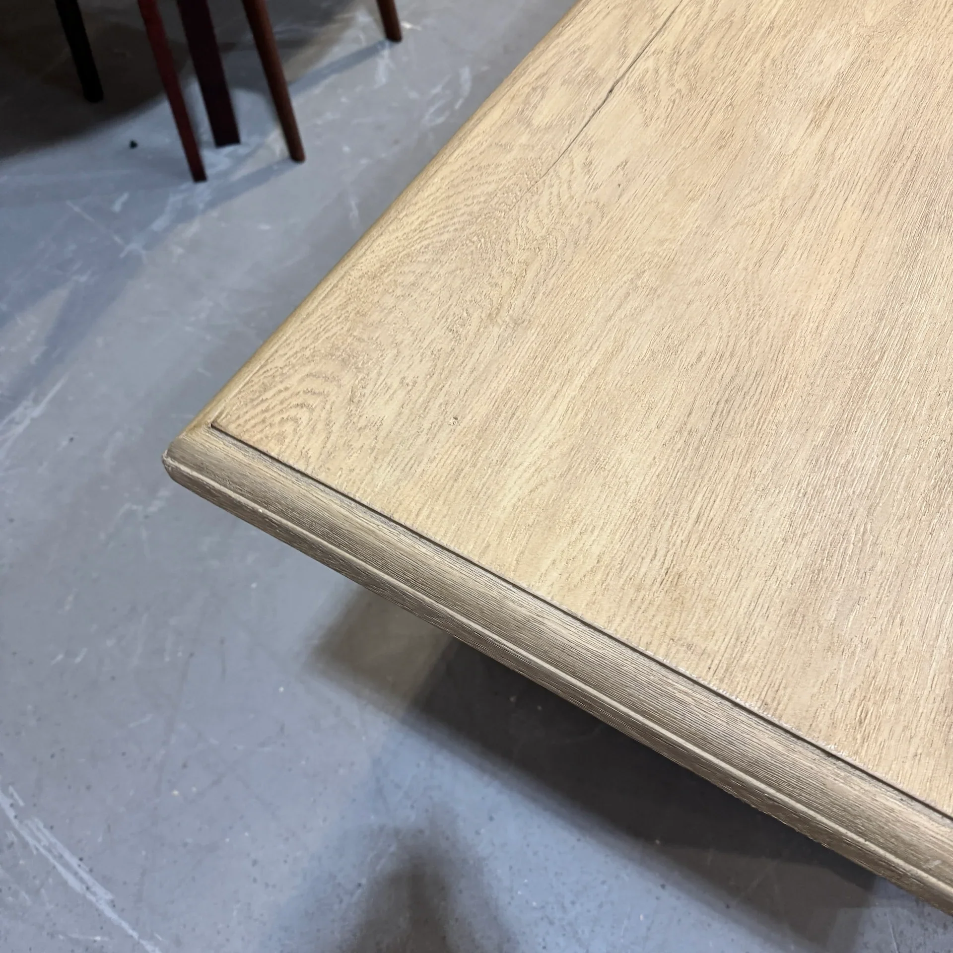 Serena and Lily Lake House Expandable Dining Table (New Condition) - Image 5