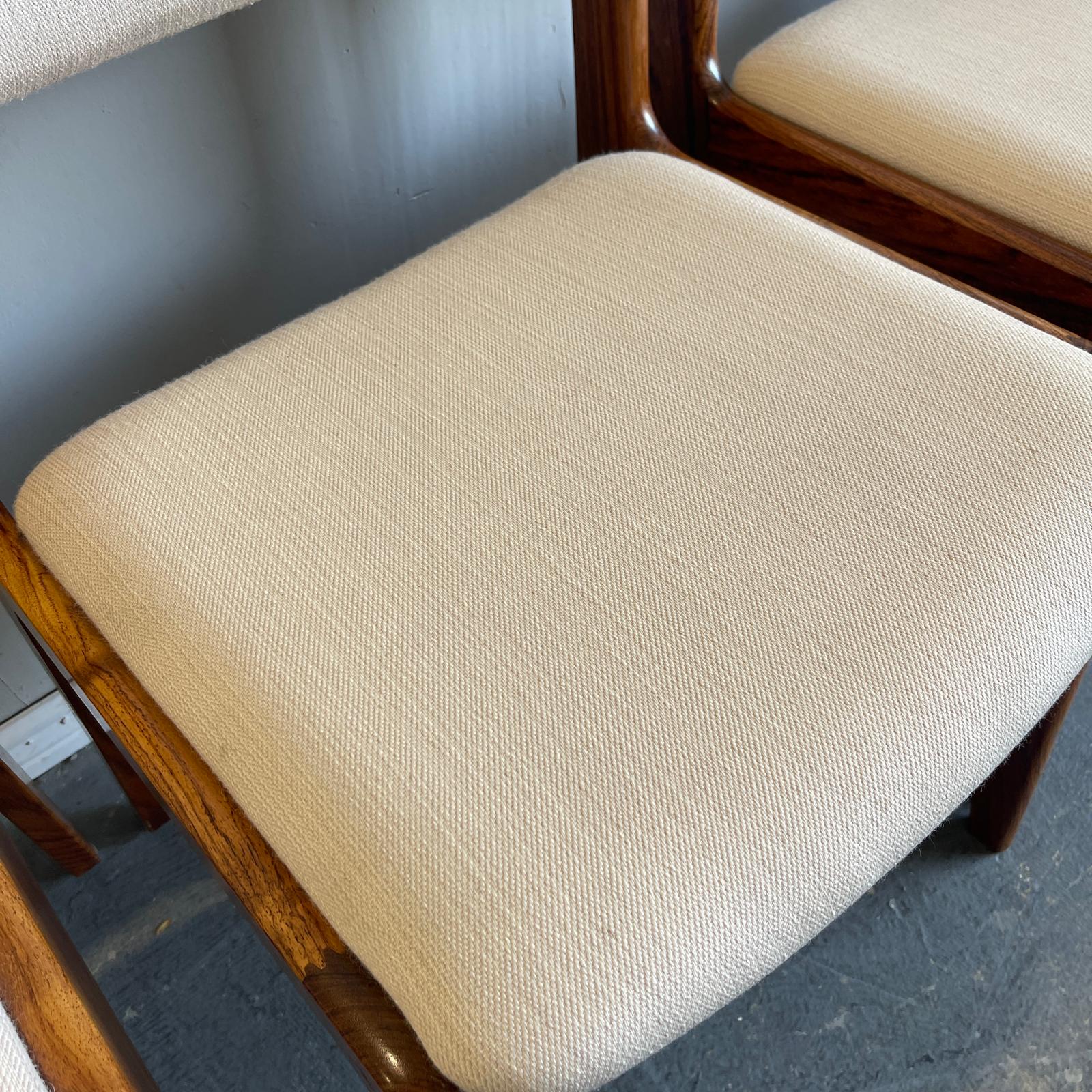 Set of 4 Danish dining chairs in Brazilian Rosewood - 1960s - Image 3