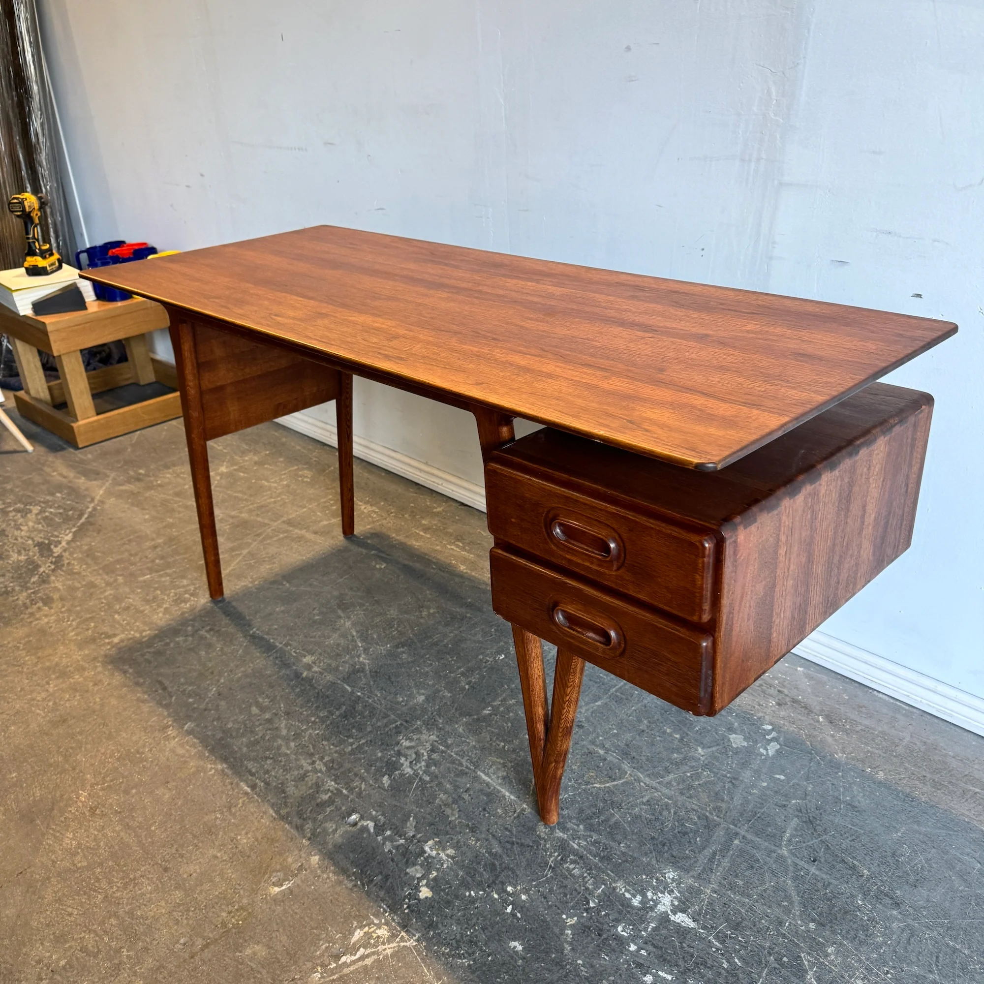 Silvio Cavatorta style Desk - Image 8