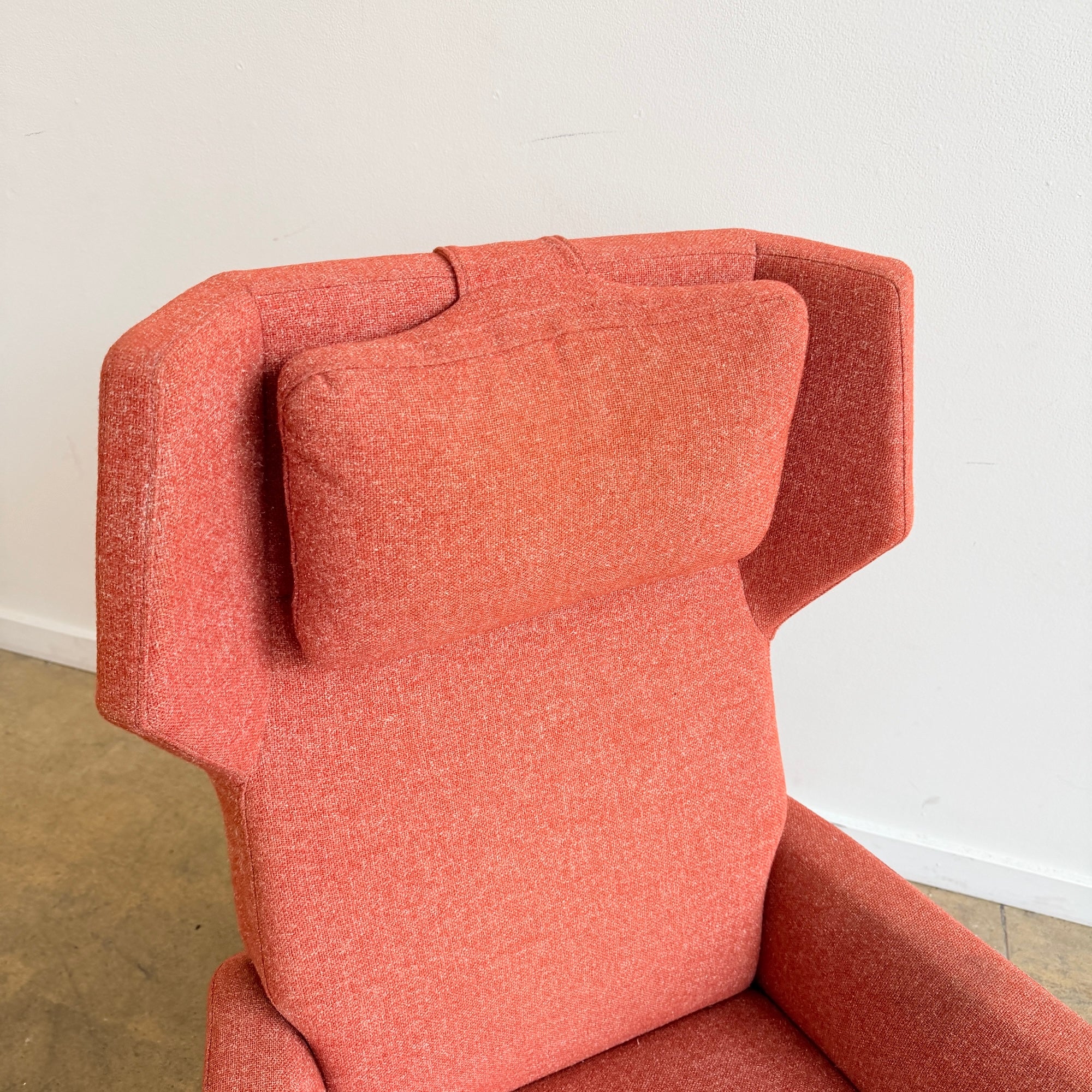 Swedese Select Recliner lounge chair by Roger Persson (Two Available) - Image 5