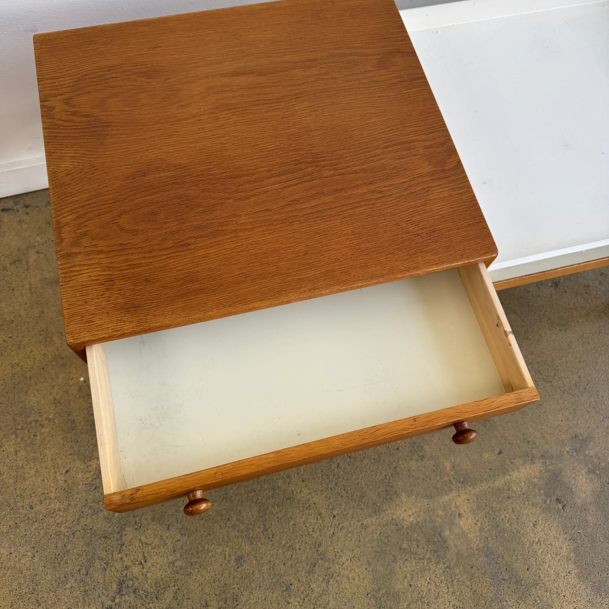 Swedish Engström & Myrstrand "Casino" Teak Entryway Table for Tingström's Bra Bohag - Image 4