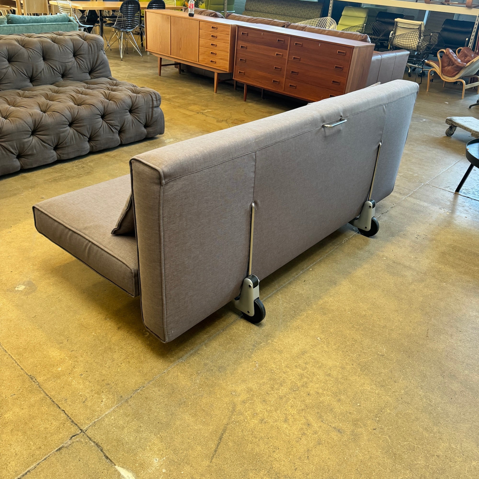 Tacchini Sliding Sofa Bed By Pietro Arosio - Image 4