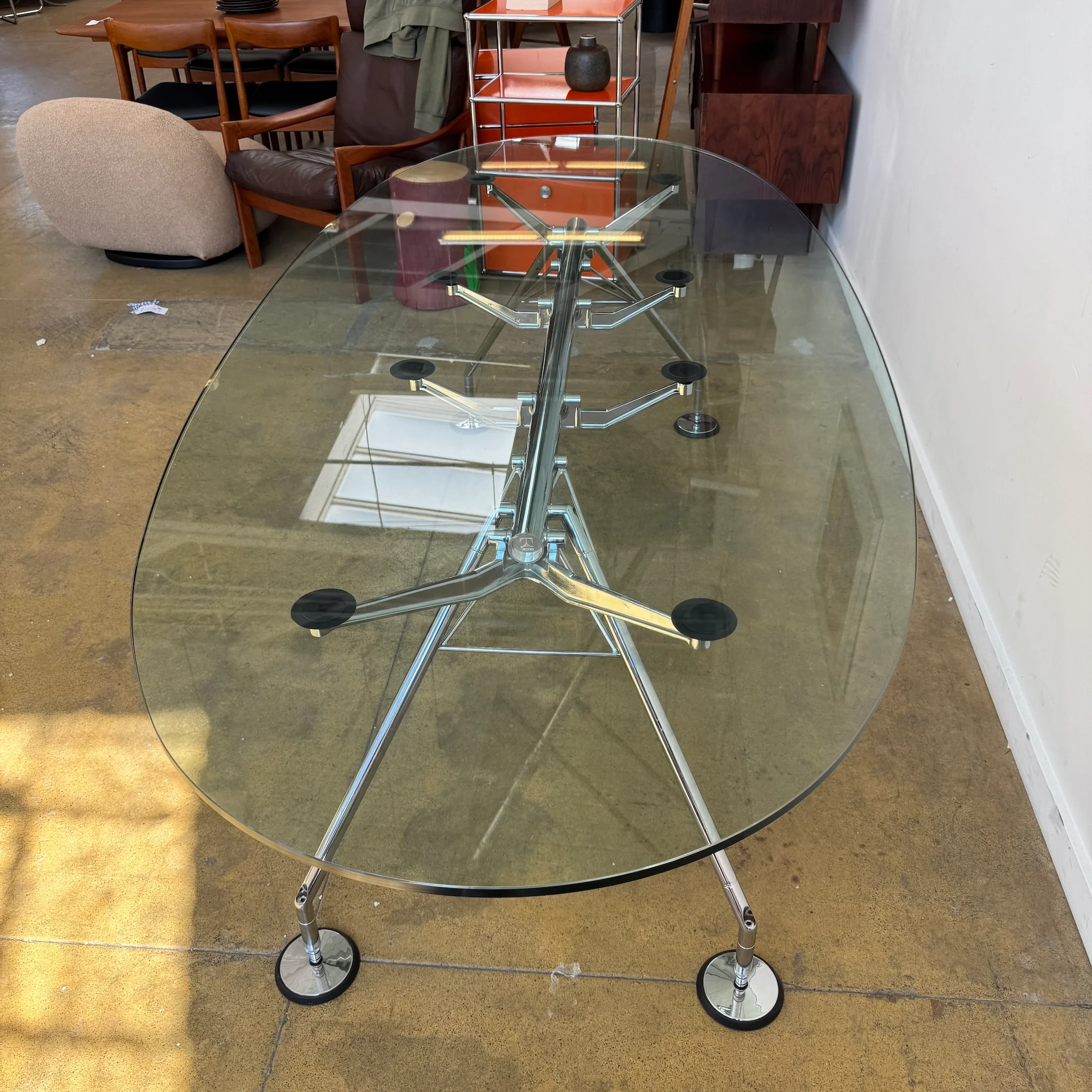 Tecno Oval Glass Dining Table by Norman Foster - Image 14
