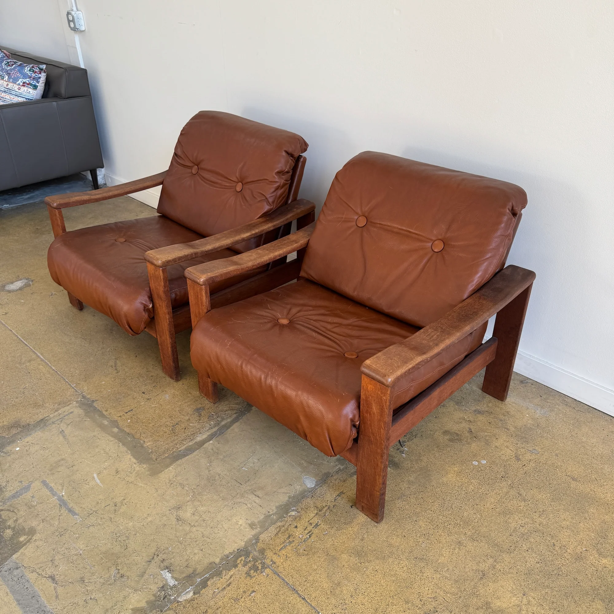 Vintage Brutalist Style set of 2 Lounge Chairs - Image 3