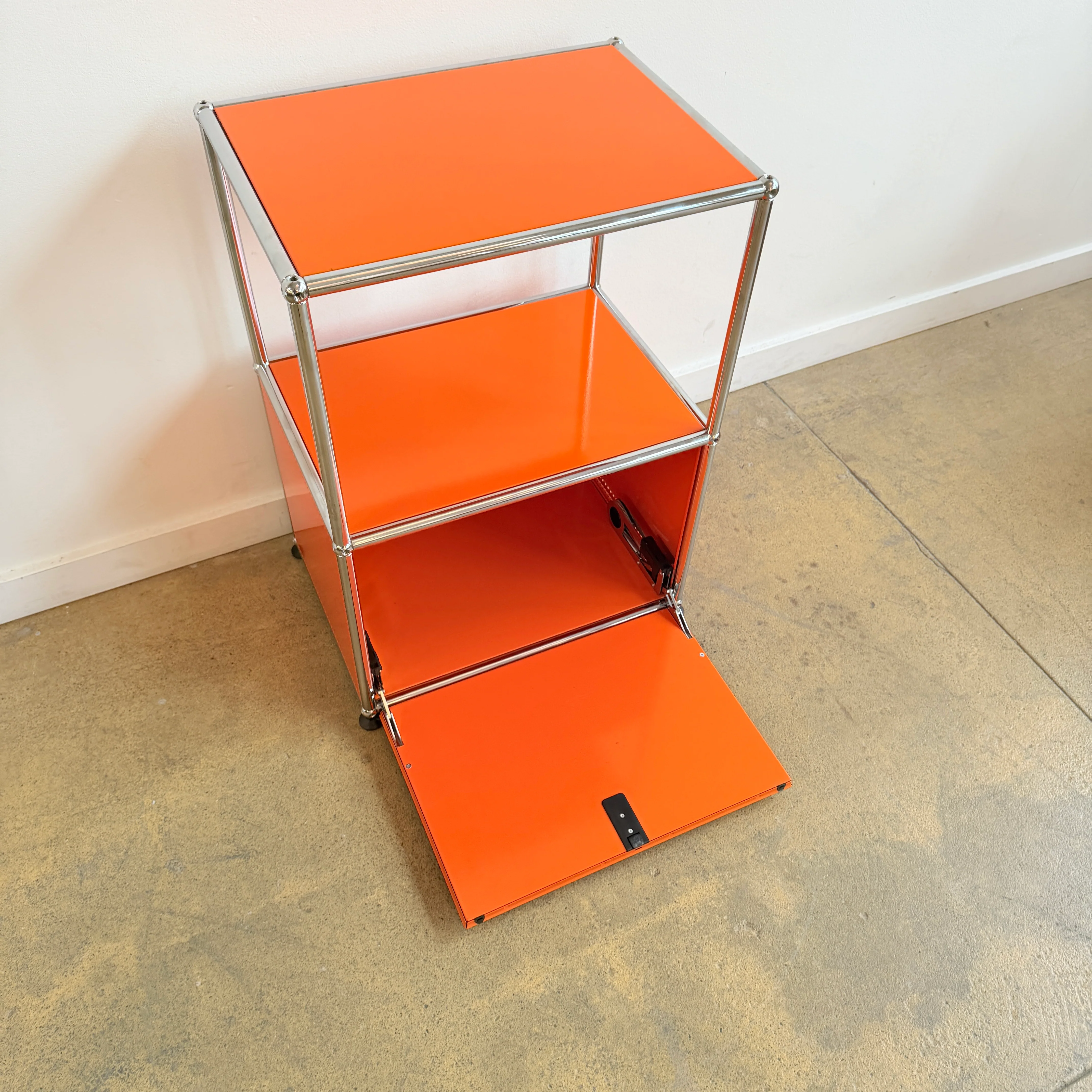 USM Haller 1X2 Compact Storage - Orange - Image 7