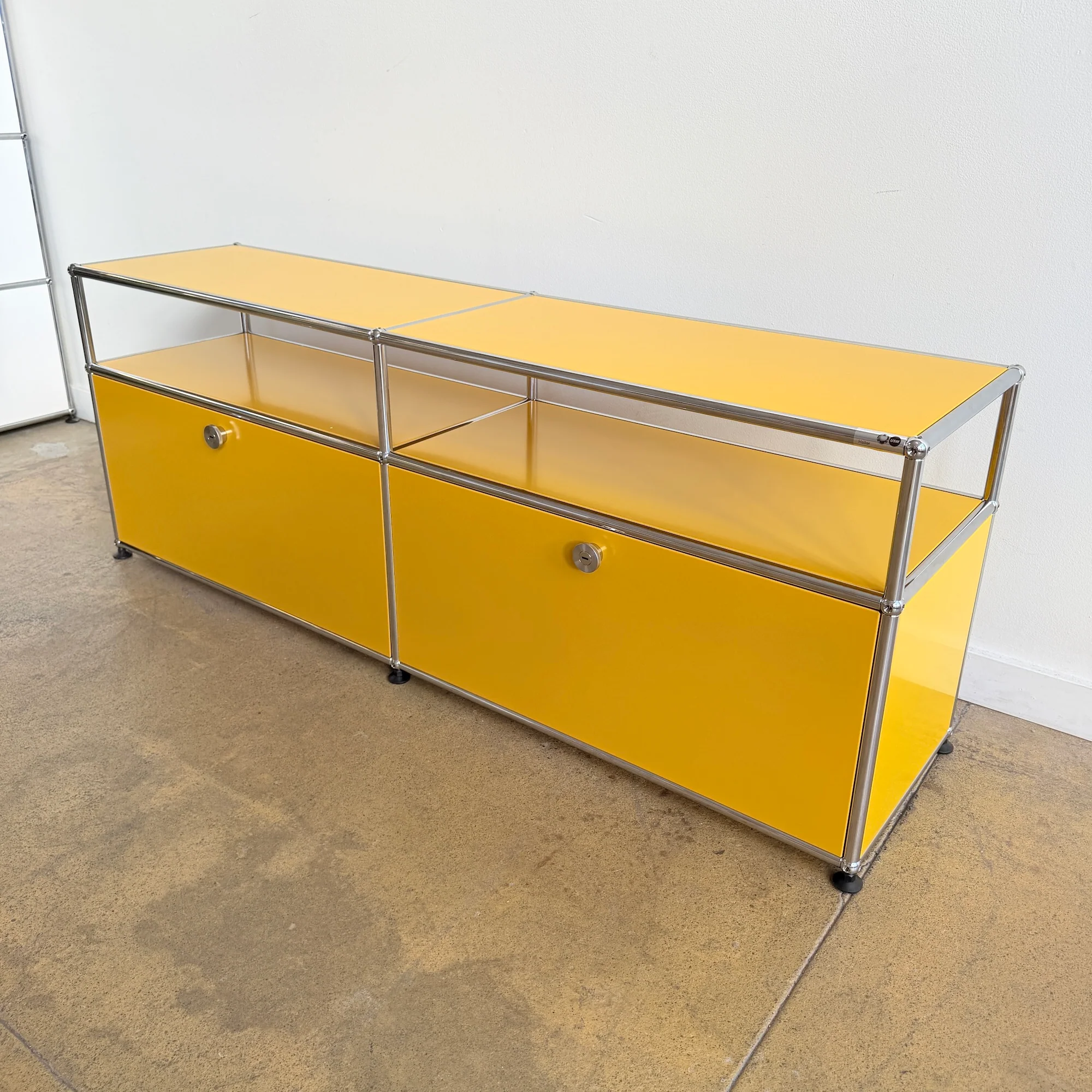 USM Haller 2X2 Media Console 22' - Golden Yellow - Image 3