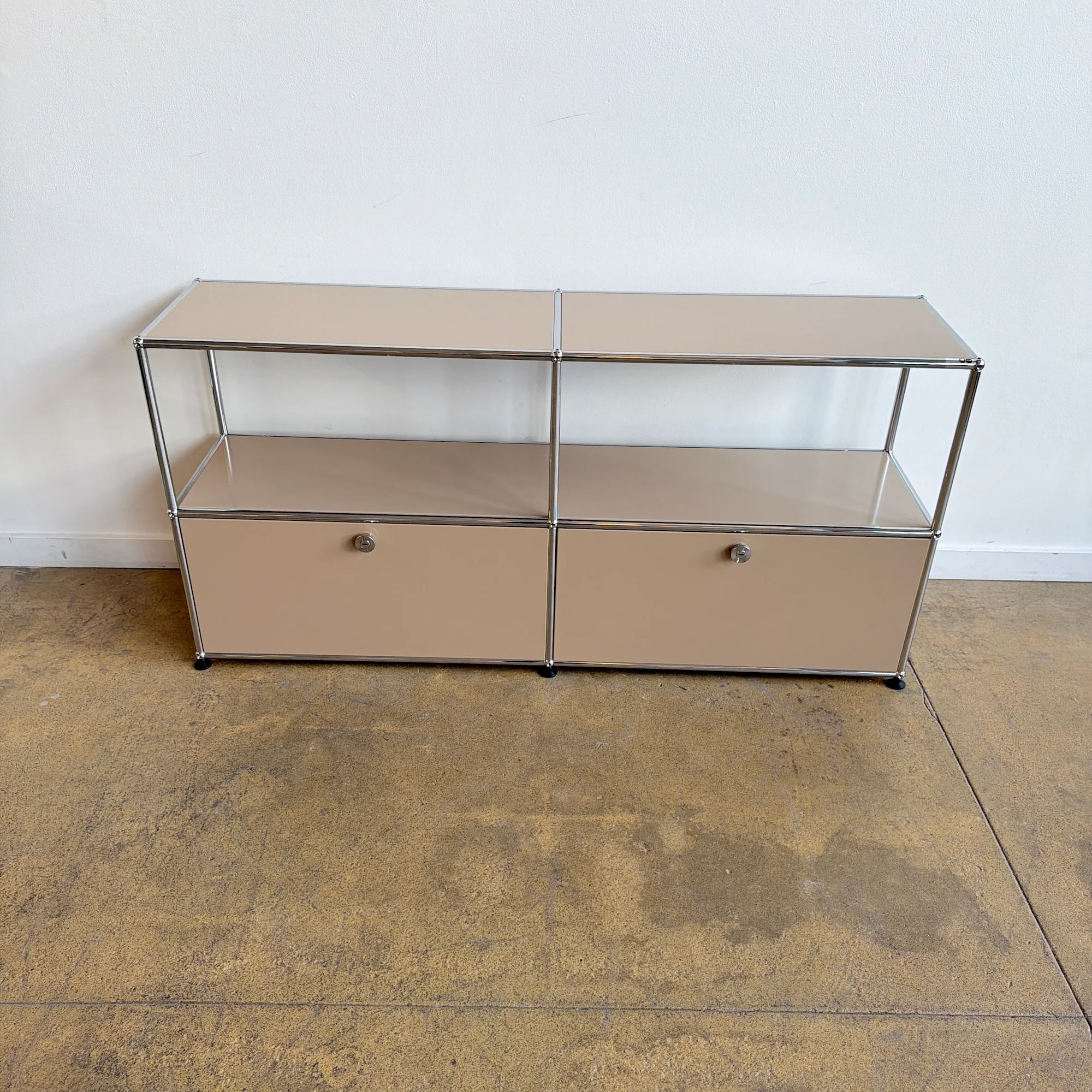 USM Haller 2X2 Media Console - Beige - Image 2