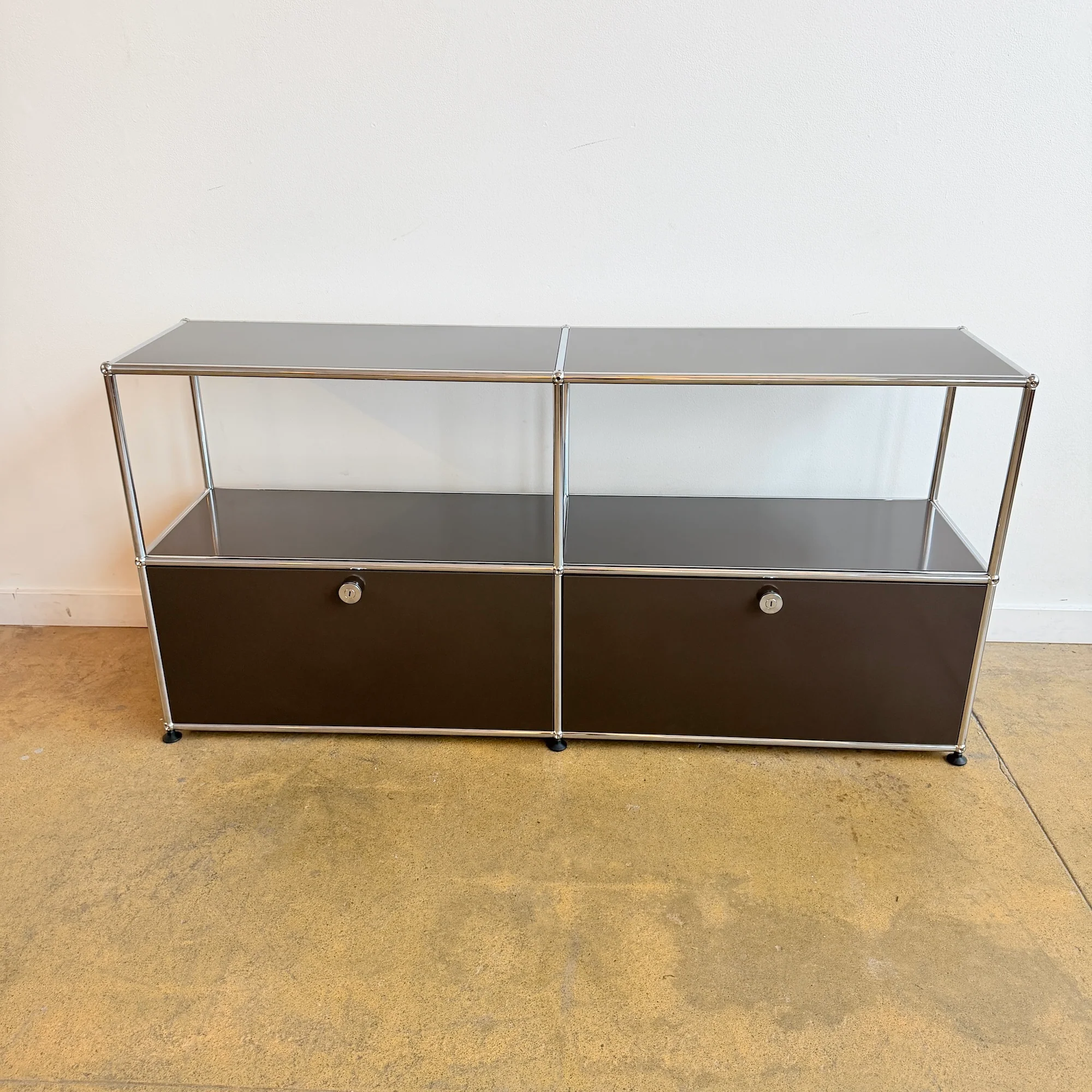 USM Haller 2X2 Media Console - Brown - Image 2