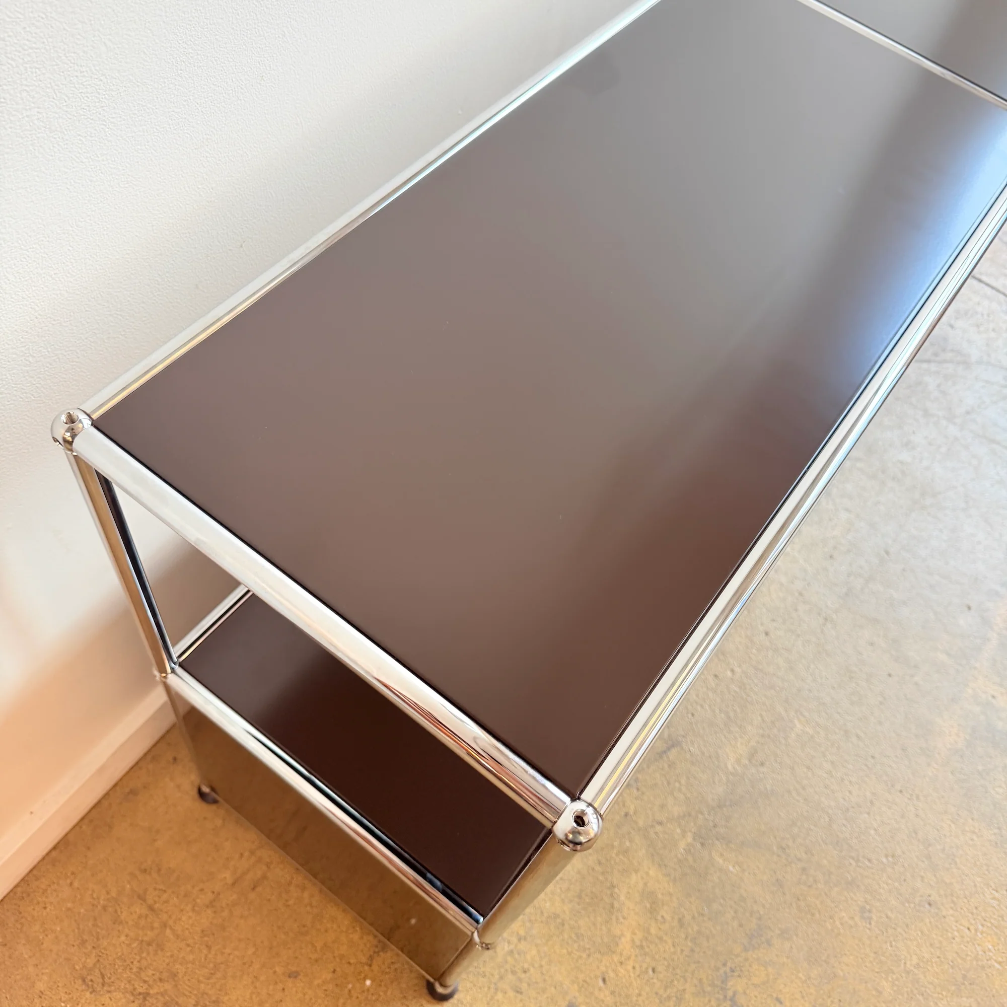 USM Haller 2X2 Media Console - Brown - Image 5