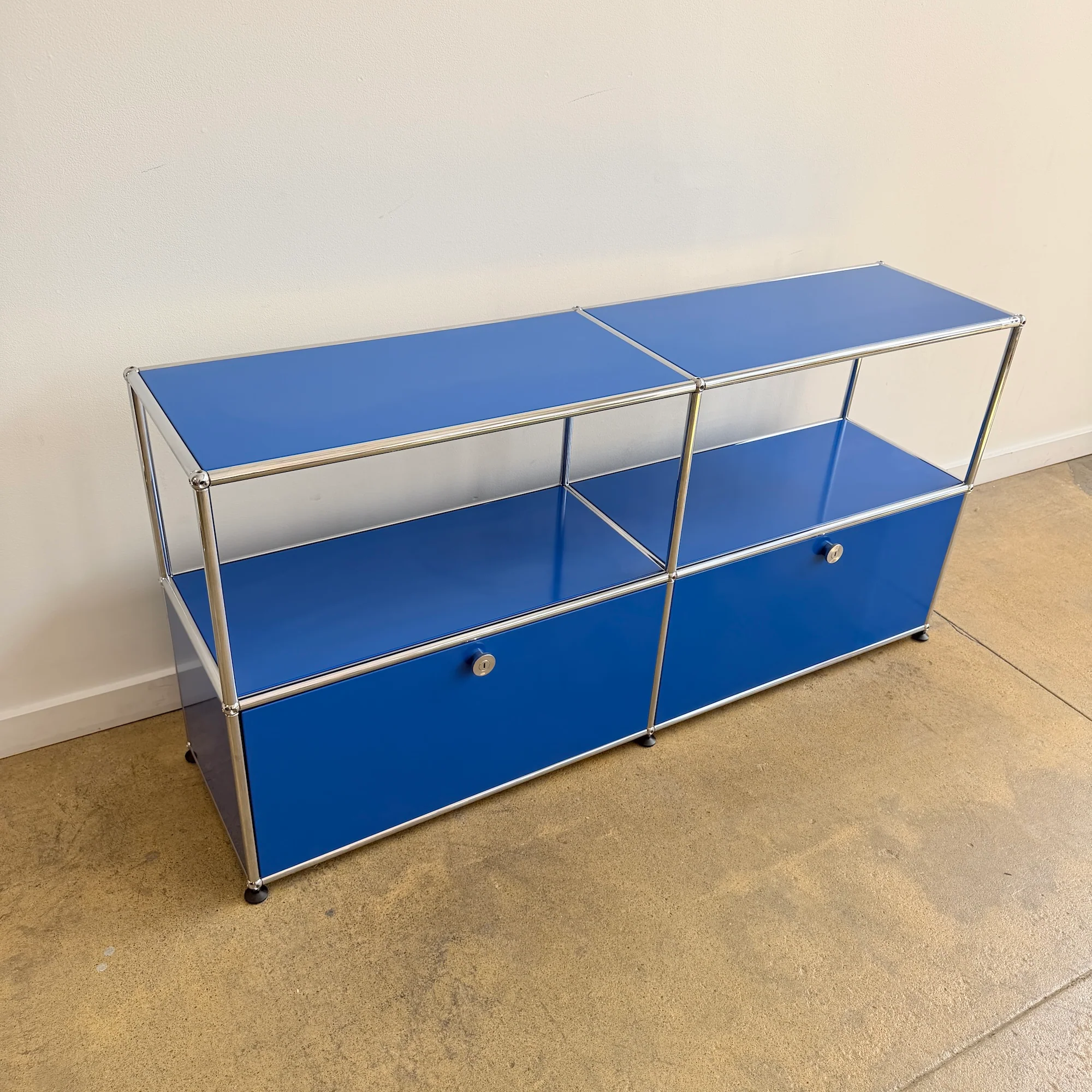 USM Haller 2X2 Media Console - Gentian Blue - Image 2