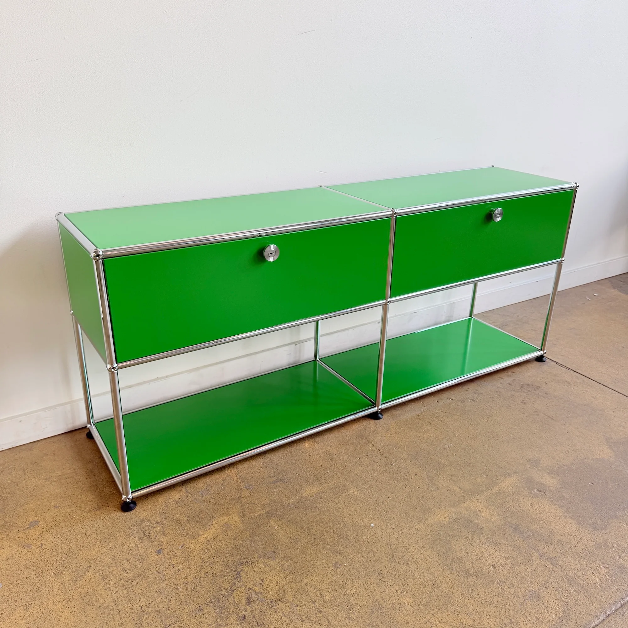 USM Haller 2X2 Medium Console - Green - Image 2