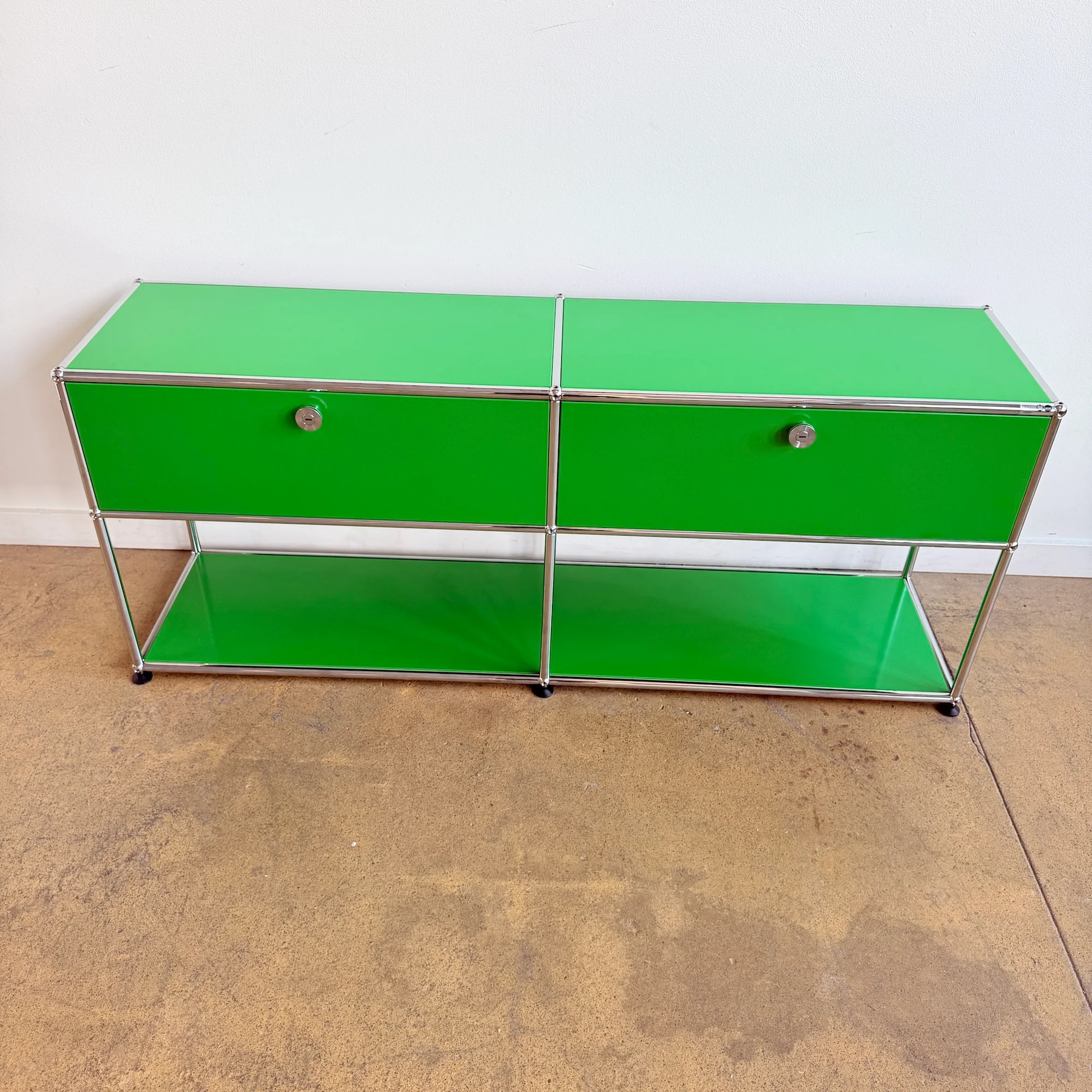 USM Haller 2X2 Medium Console - Green - Image 3