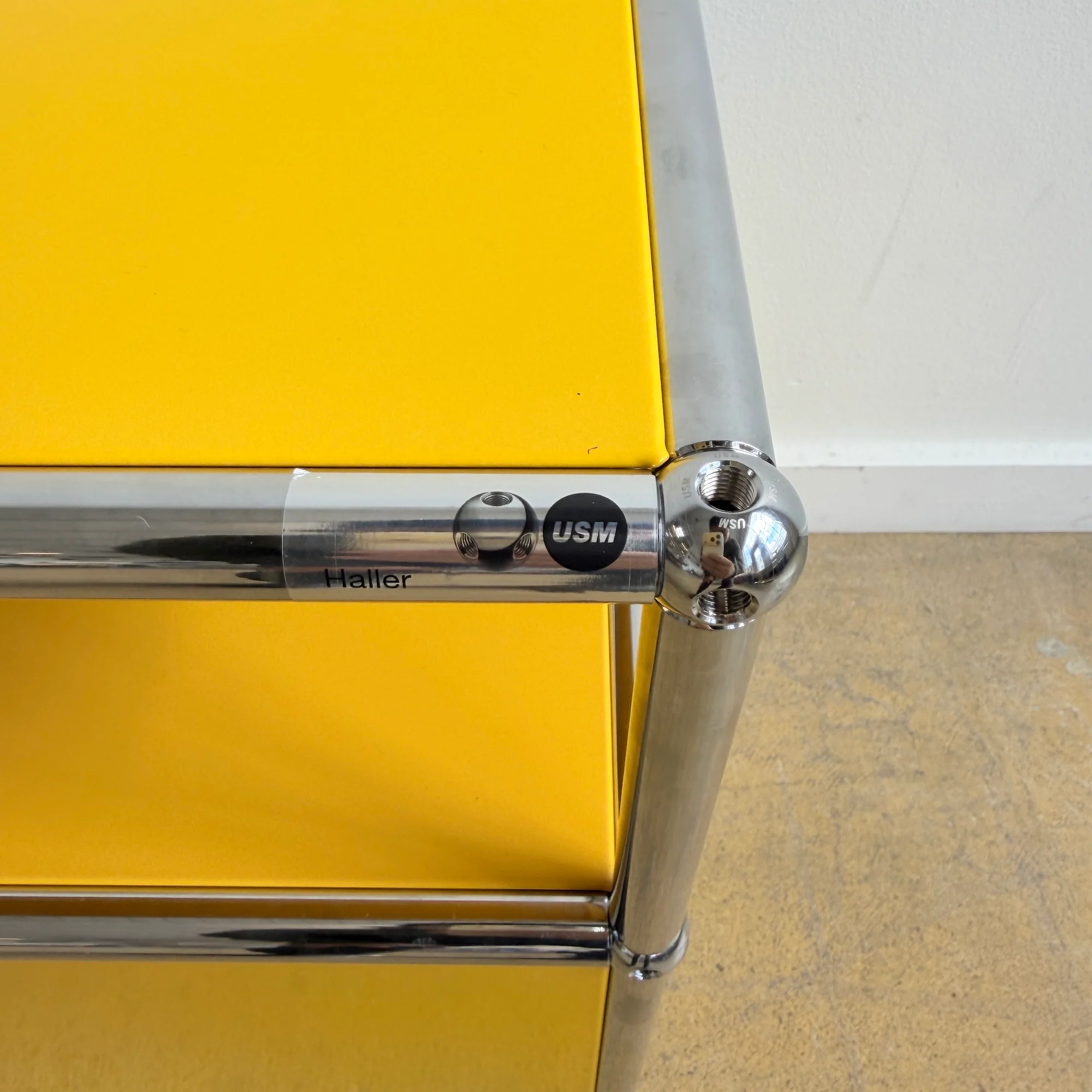 USM Haller 3X2 Long Media Console - Golden Yellow - Image 7