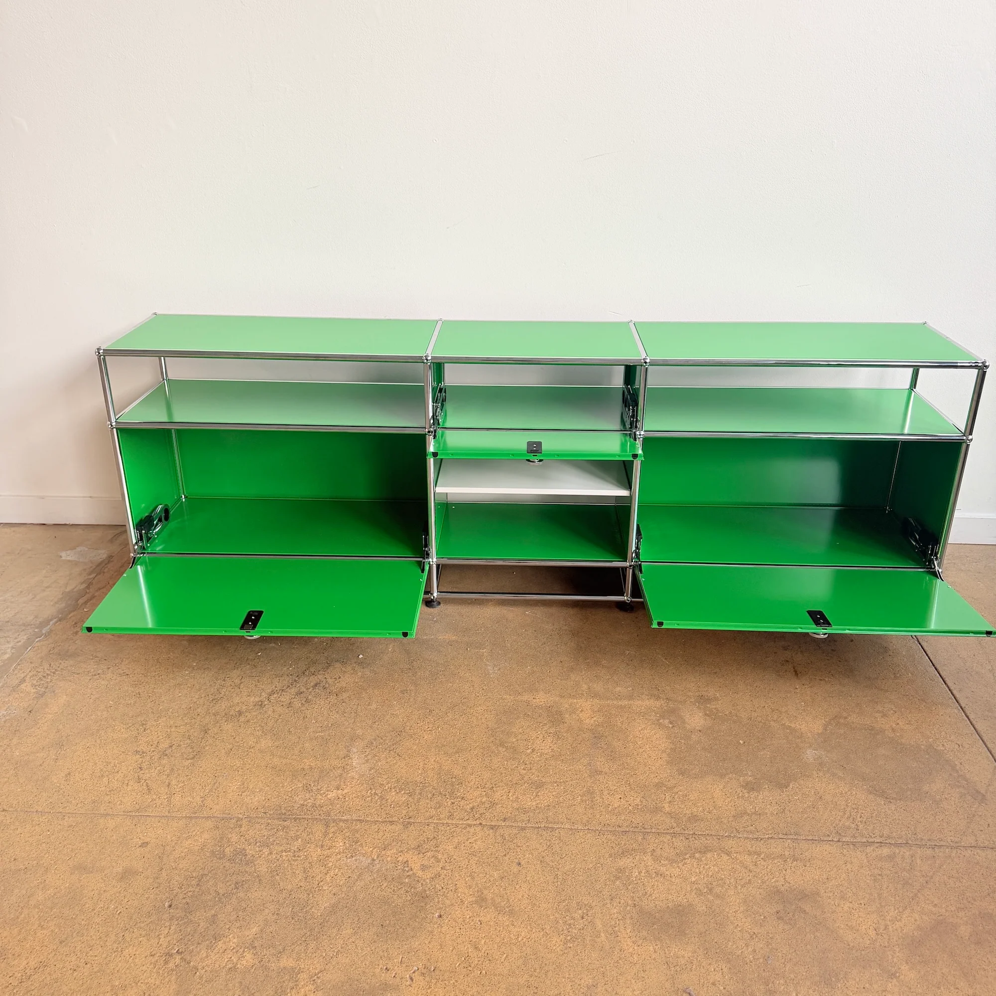 USM Haller 3X3 Storage Unit - Green - Image 4