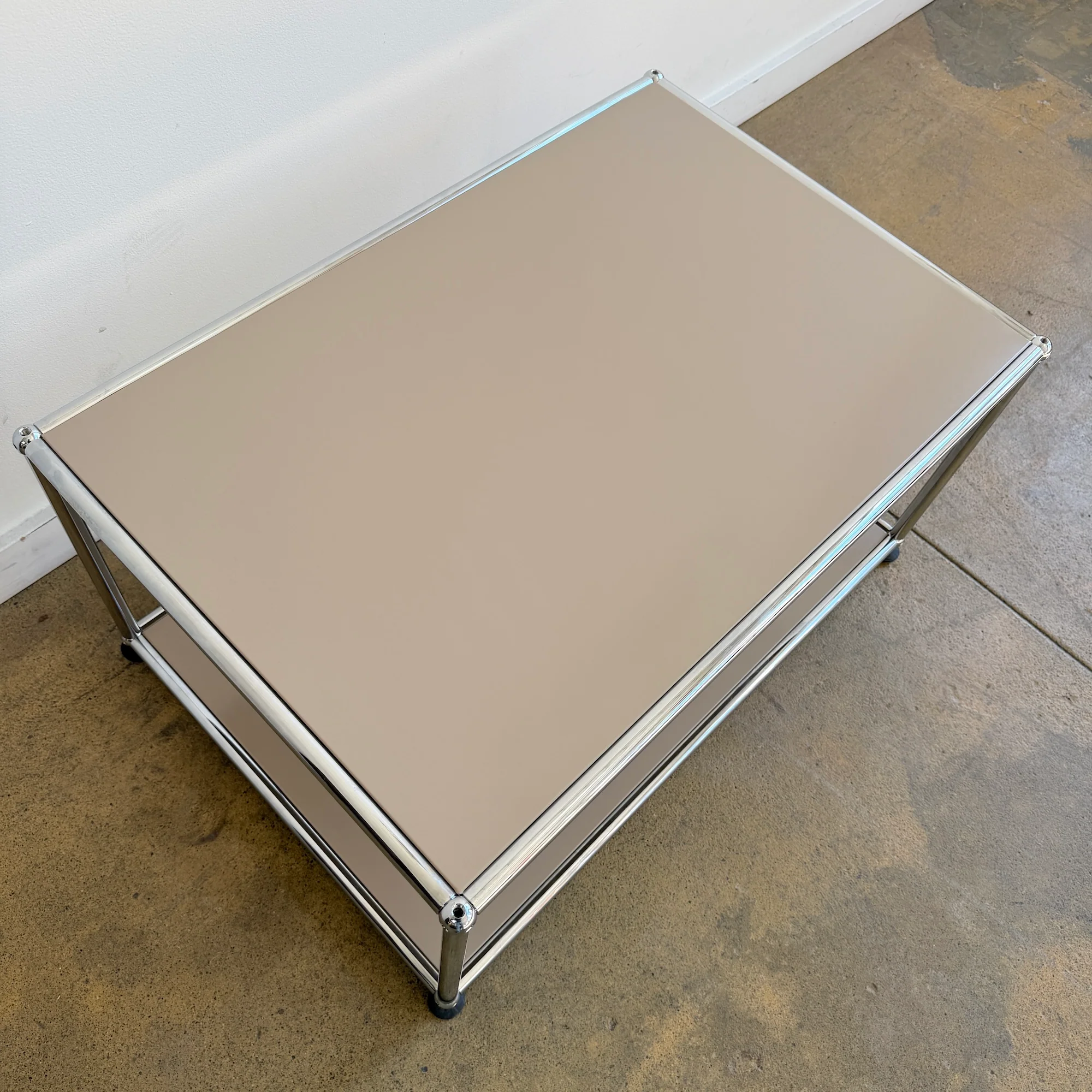 USM Haller Coffee Table - Beige - Image 5