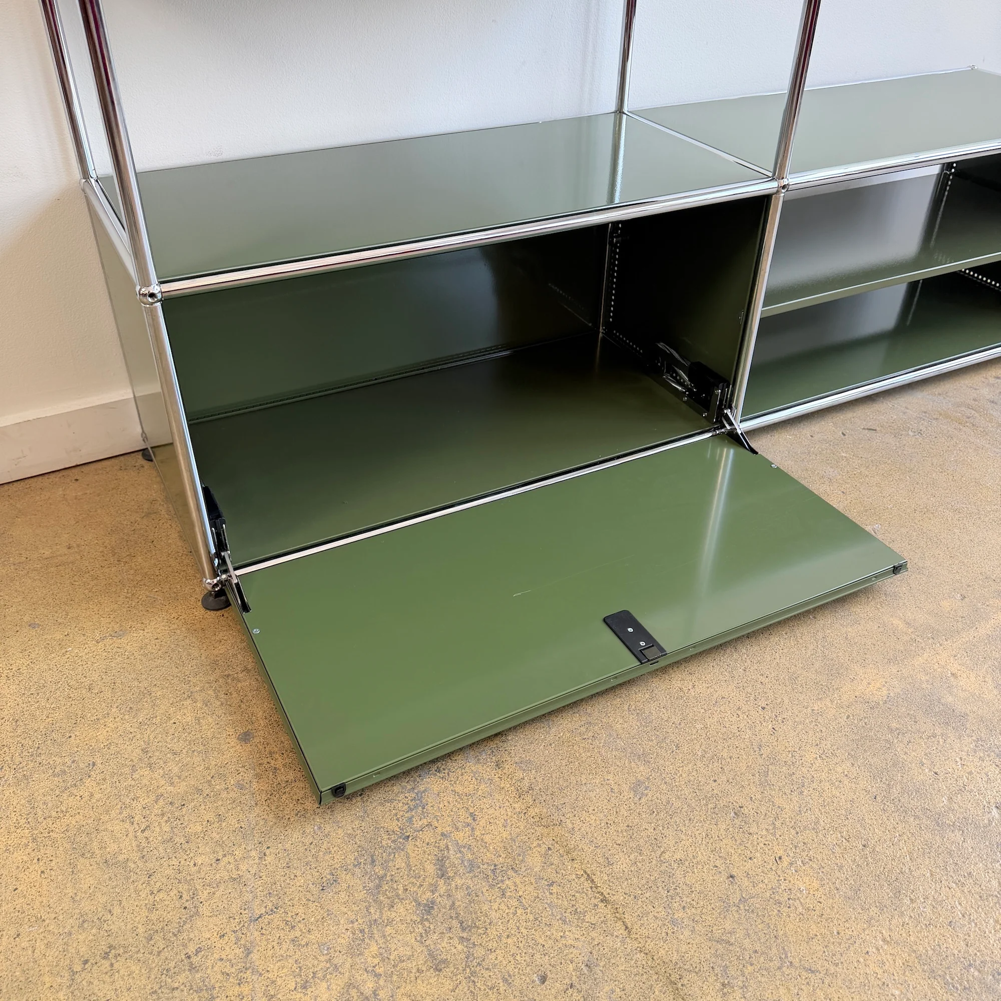 USM Haller Entryway Bench Console - Olive Green - Image 7