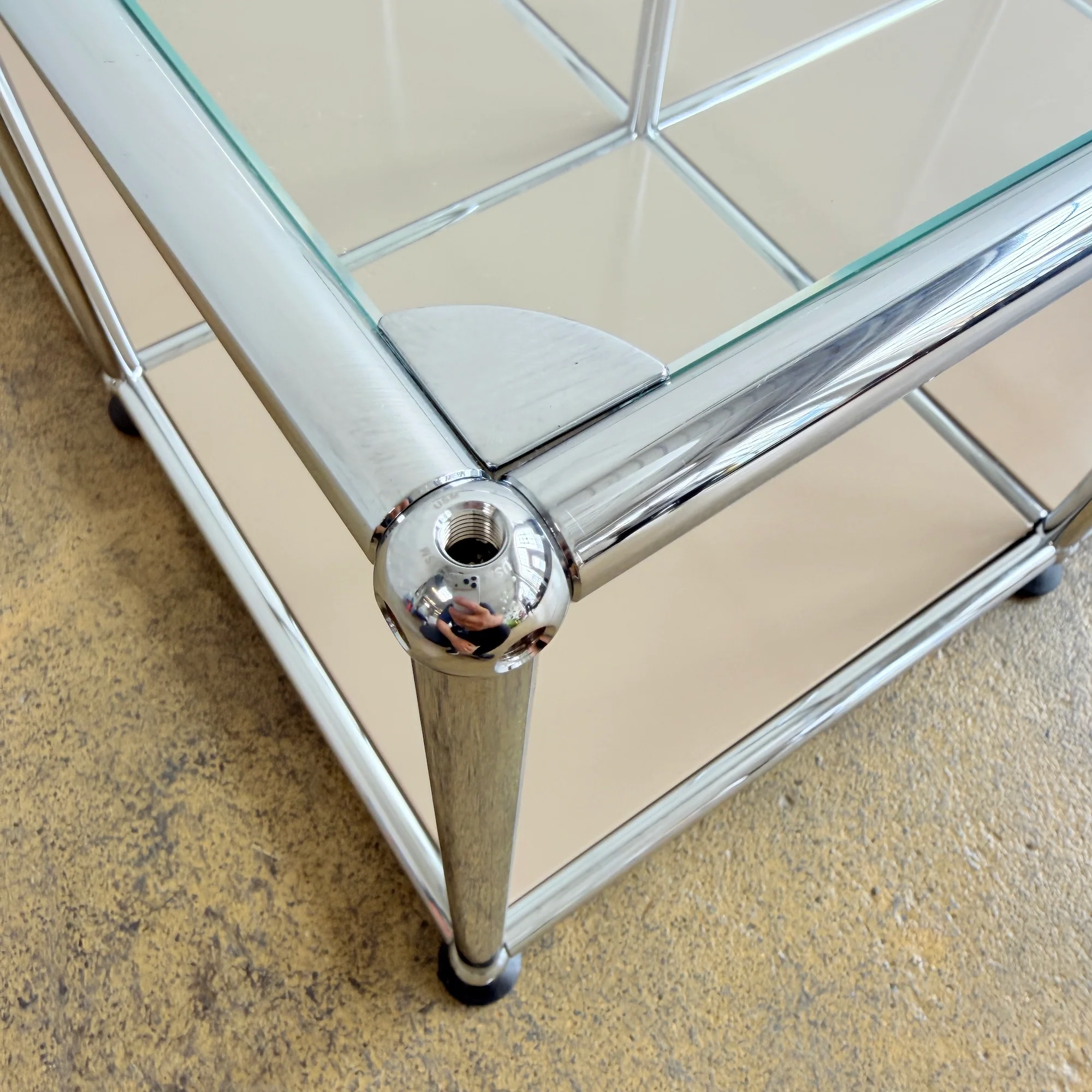 USM Haller Glass with Beige Panels Coffee Table (Like New) - Image 5