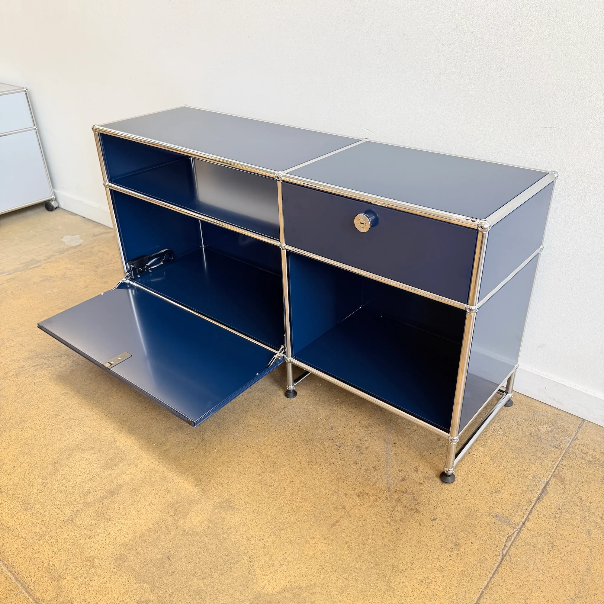 USM Haller Haller Console O3 - Steel Blue - Image 7