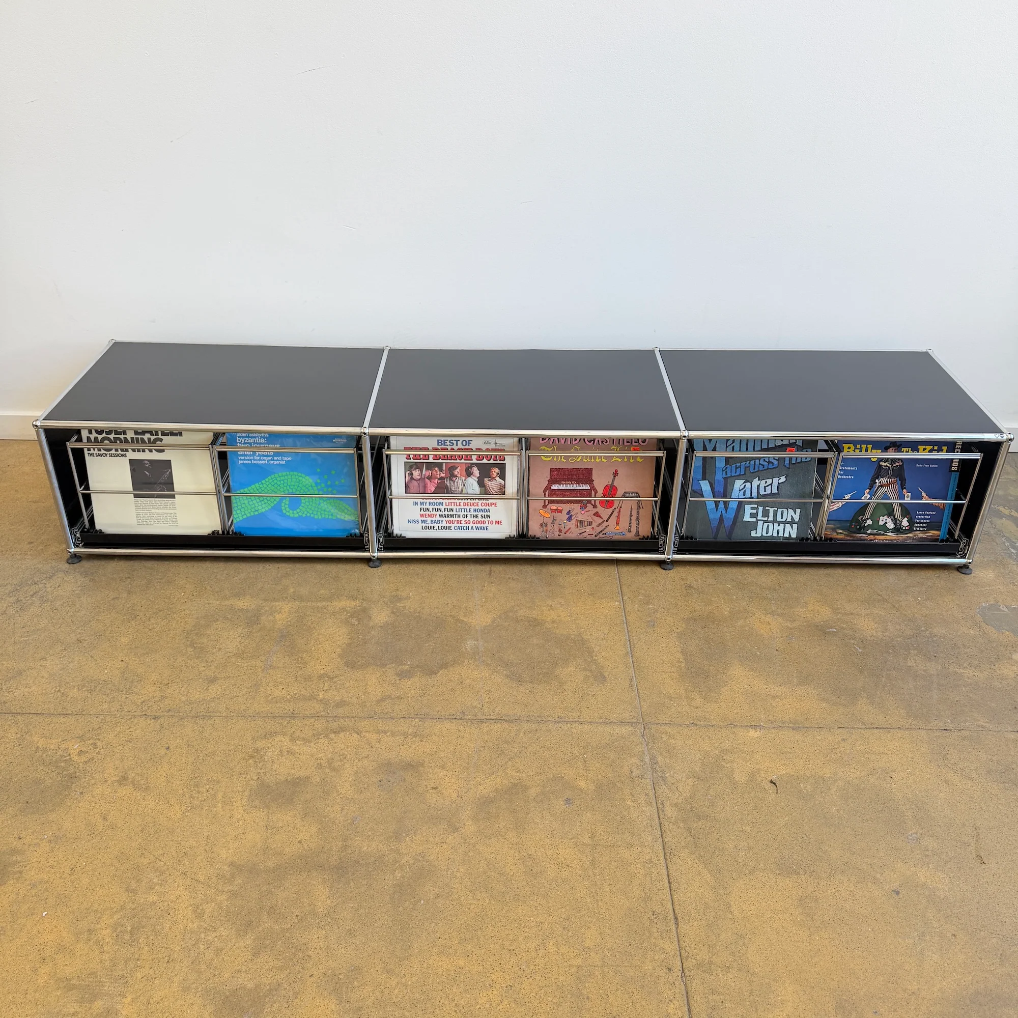 USM Haller Low Record Storage - Graphite Black - Image 2