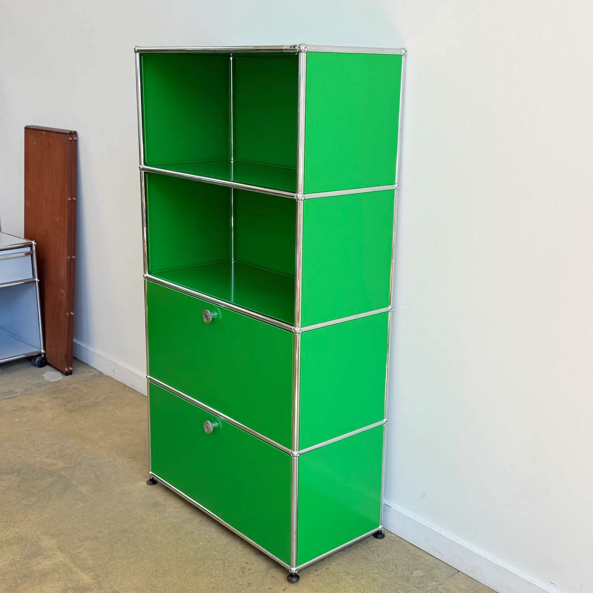USM Haller Tall Shelf - Green - Image 2